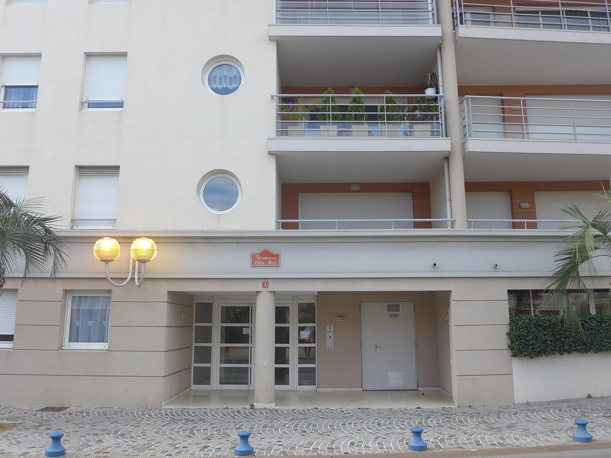 Foto 17 - Apartamento de 1 quarto em Cavalaire-sur-Mer com terraço