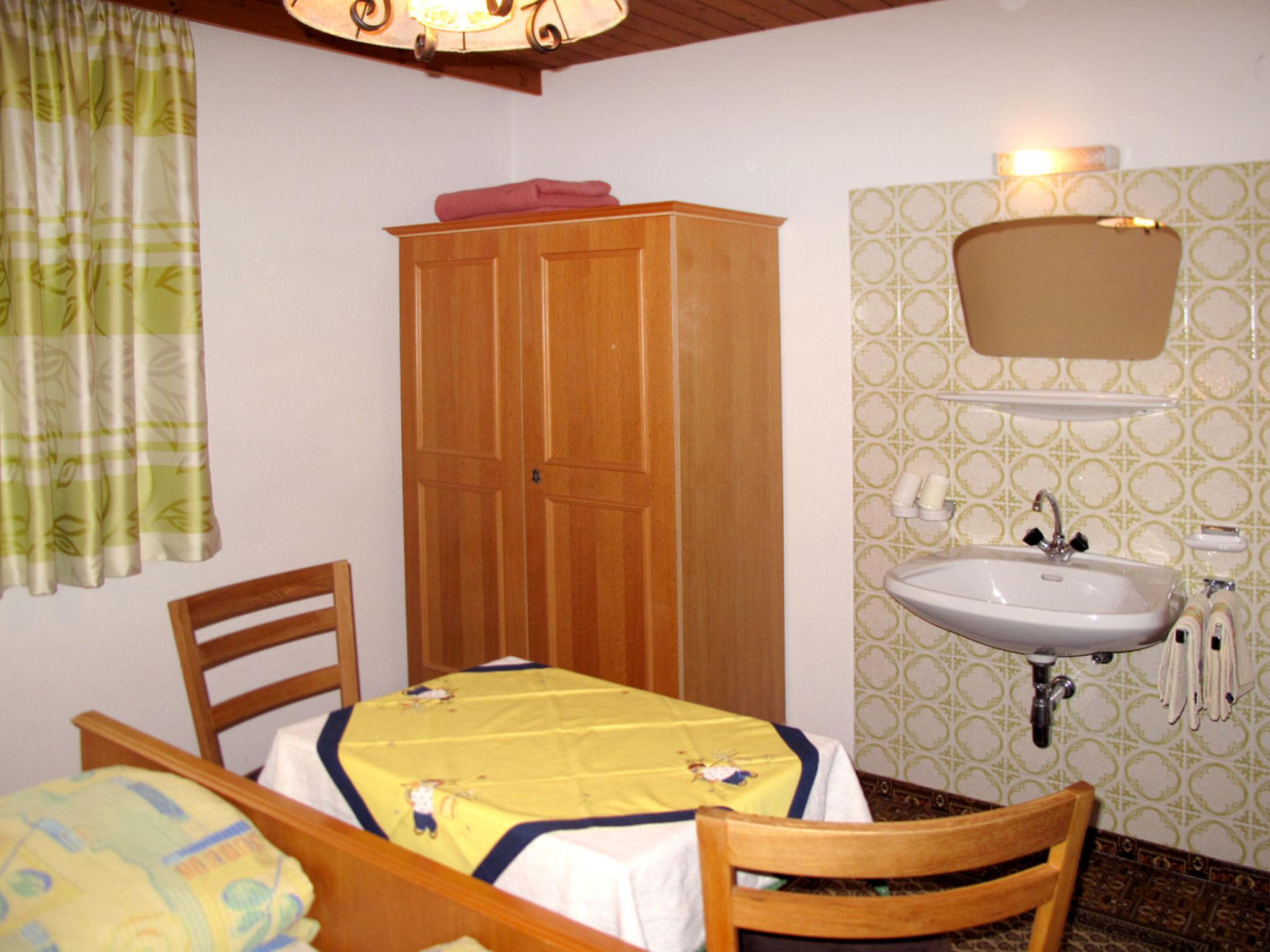 Foto 16 - Apartamento de 6 quartos em Aschau im Zillertal com jardim e terraço