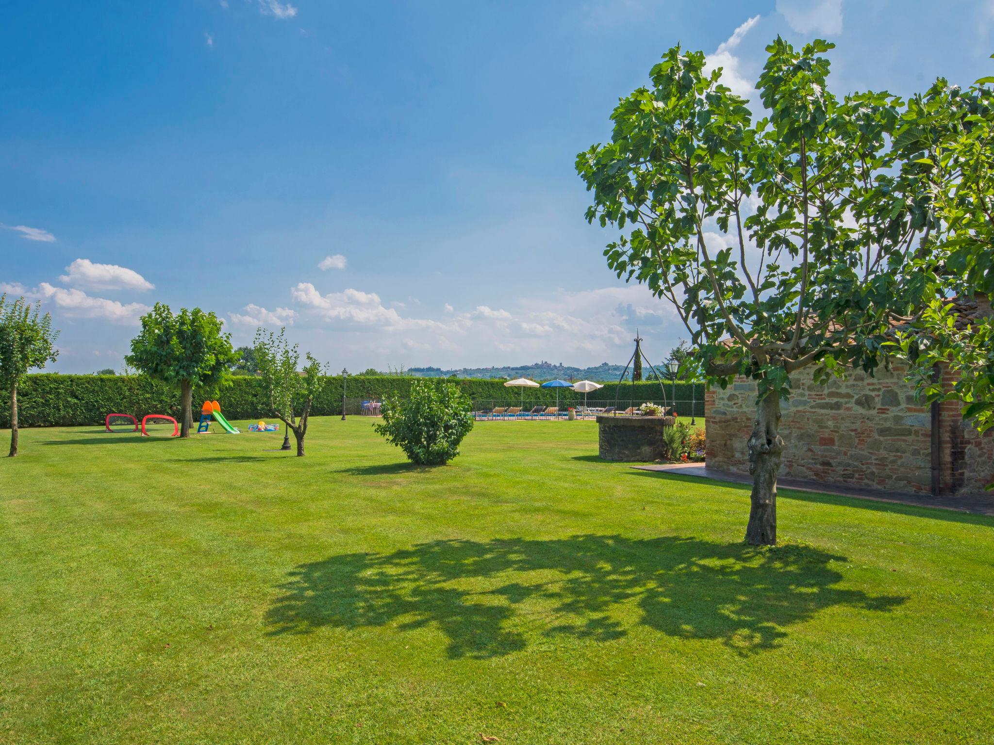 Foto 31 - Casa con 8 camere da letto a Monte San Savino con piscina privata e giardino