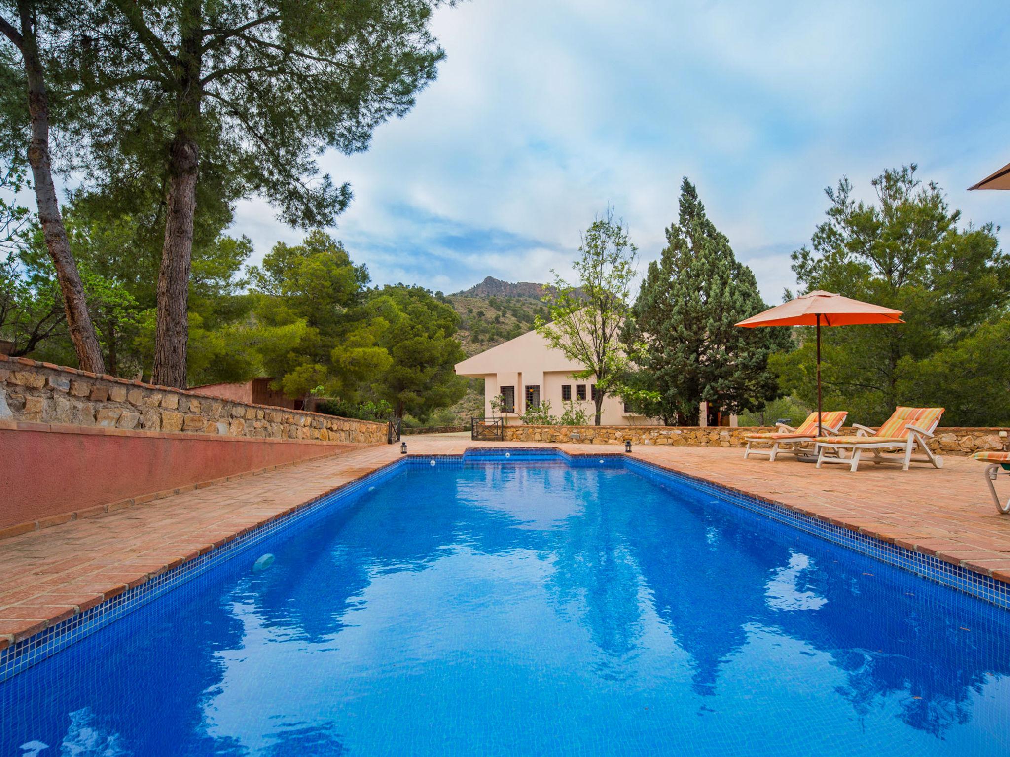 Photo 1 - Maison de 4 chambres à Totana avec piscine privée et jardin