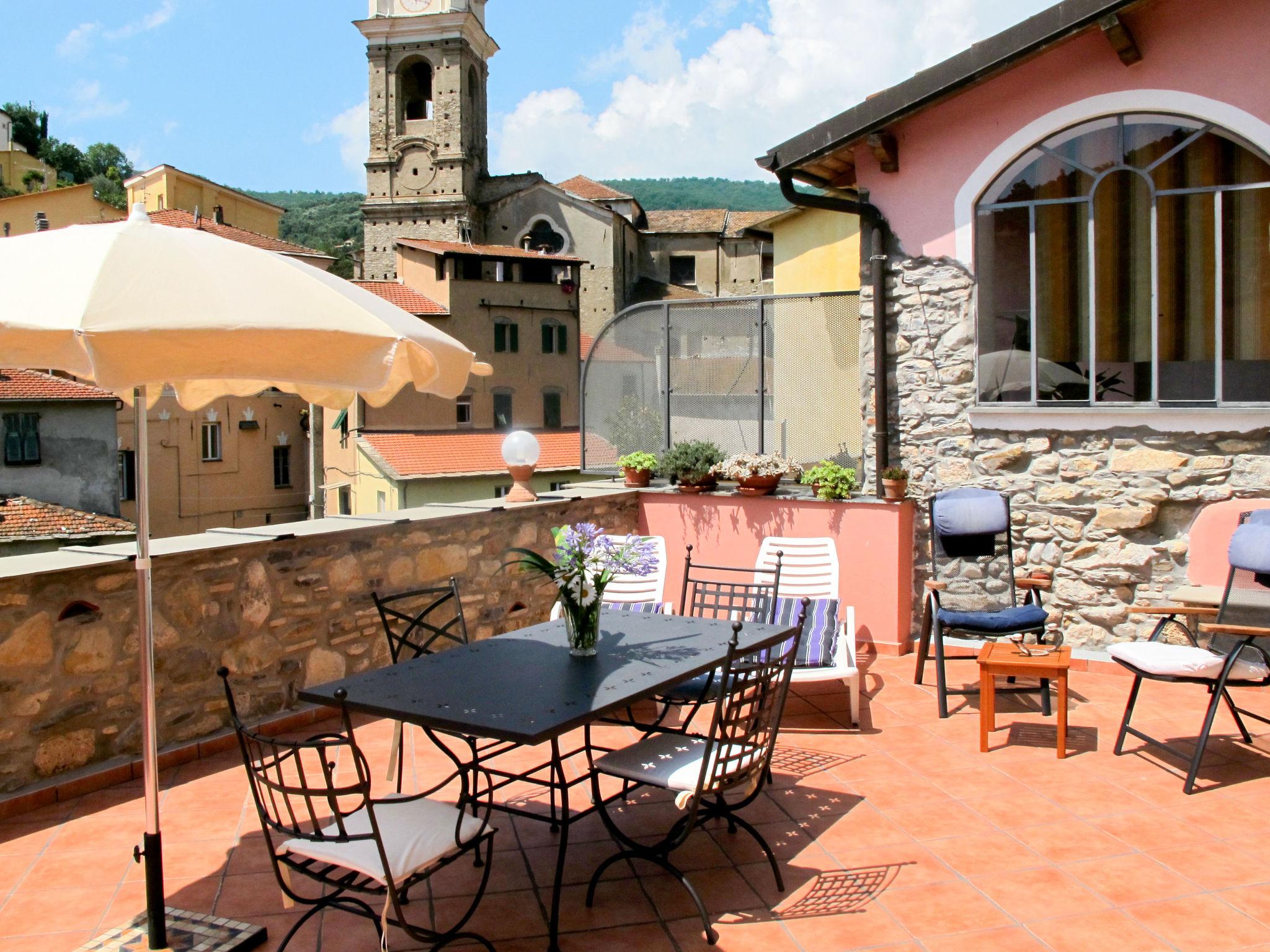 Foto 7 - Appartamento con 2 camere da letto a Dolcedo con giardino e terrazza