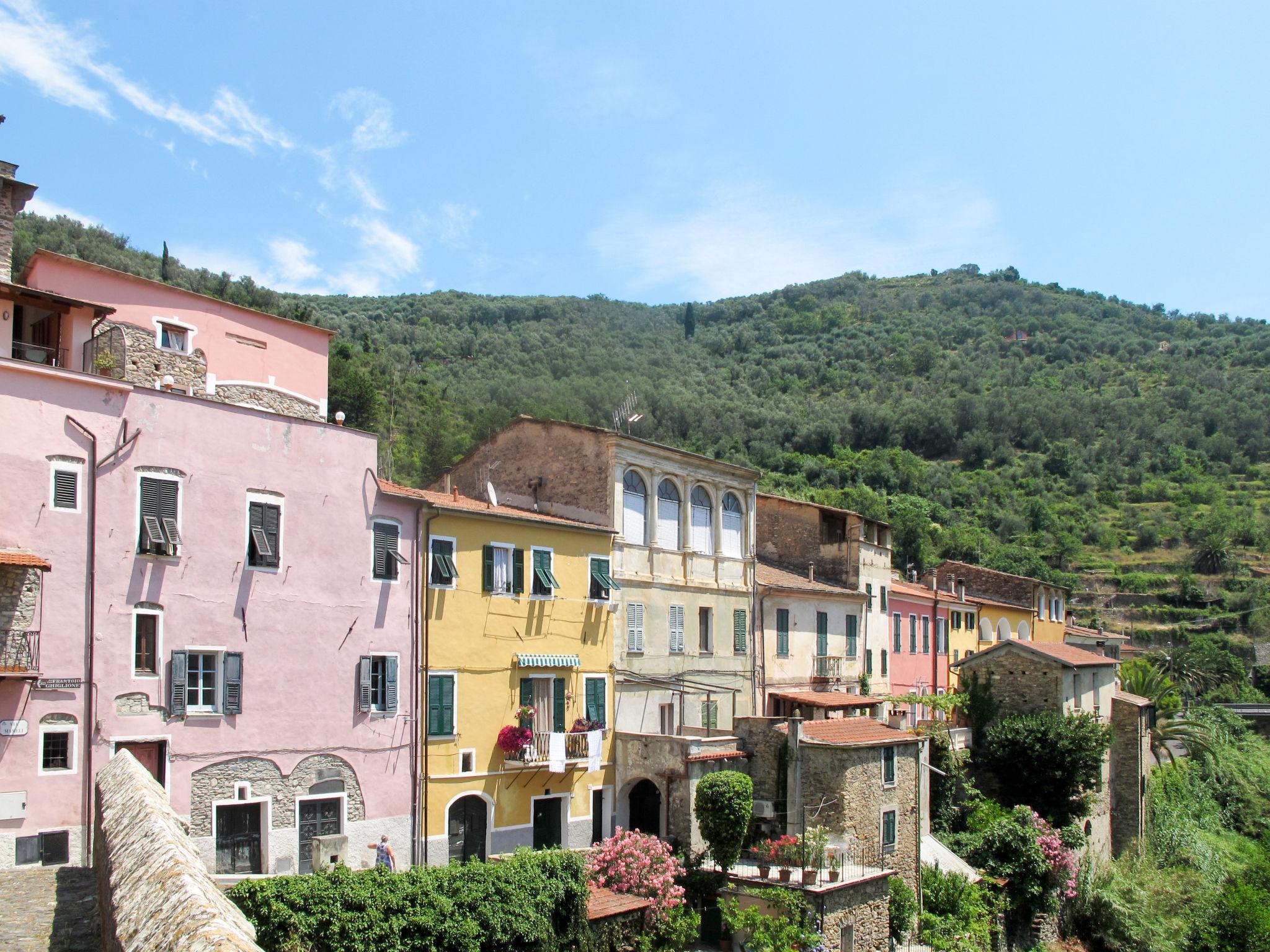 Foto 10 - Appartamento con 2 camere da letto a Dolcedo con giardino e terrazza