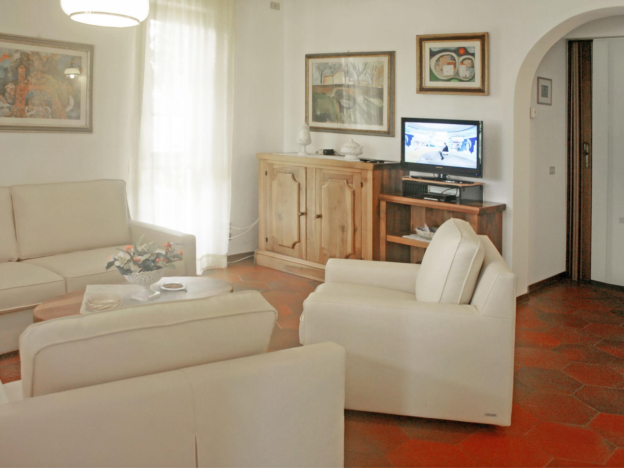 Photo 7 - 4 bedroom House in Forte dei Marmi with garden and sea view