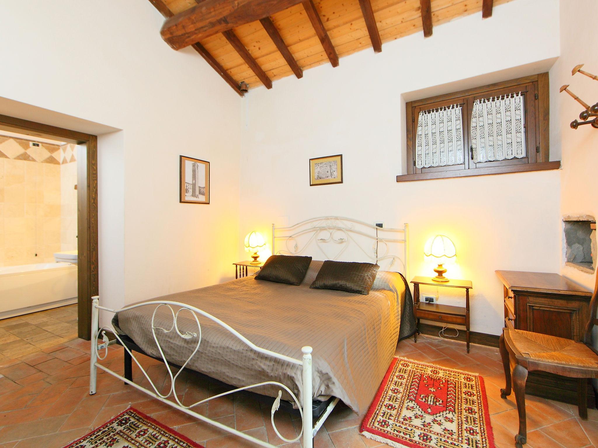 Photo 14 - 4 bedroom House in Sansepolcro with private pool and garden