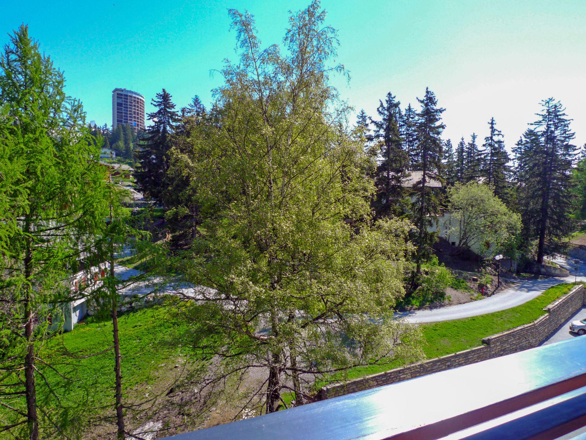 Photo 24 - Appartement de 3 chambres à Crans-Montana avec piscine et vues sur la montagne