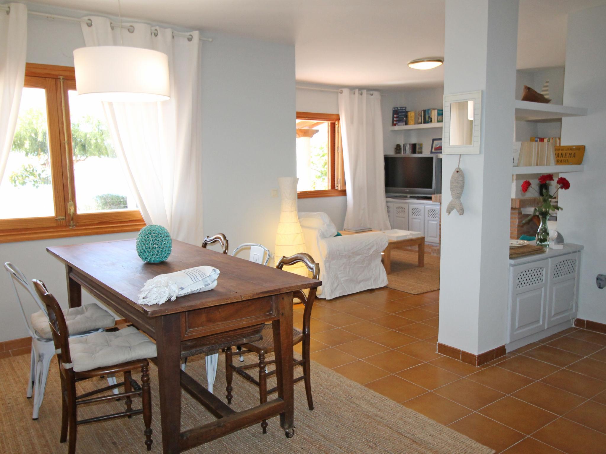 Photo 8 - 3 bedroom House in Villajoyosa with private pool and garden