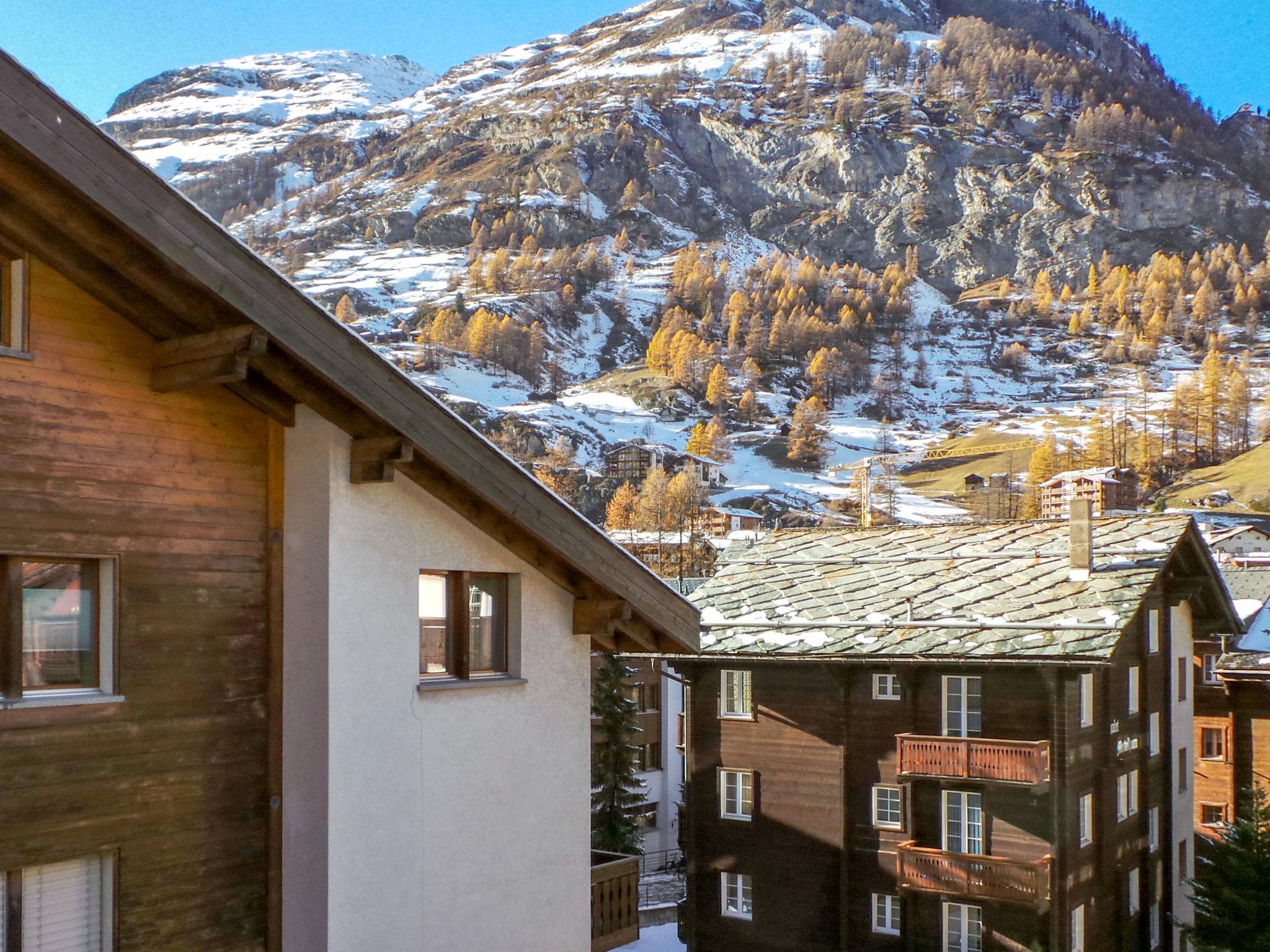 Foto 19 - Apartment mit 3 Schlafzimmern in Zermatt mit sauna und blick auf die berge