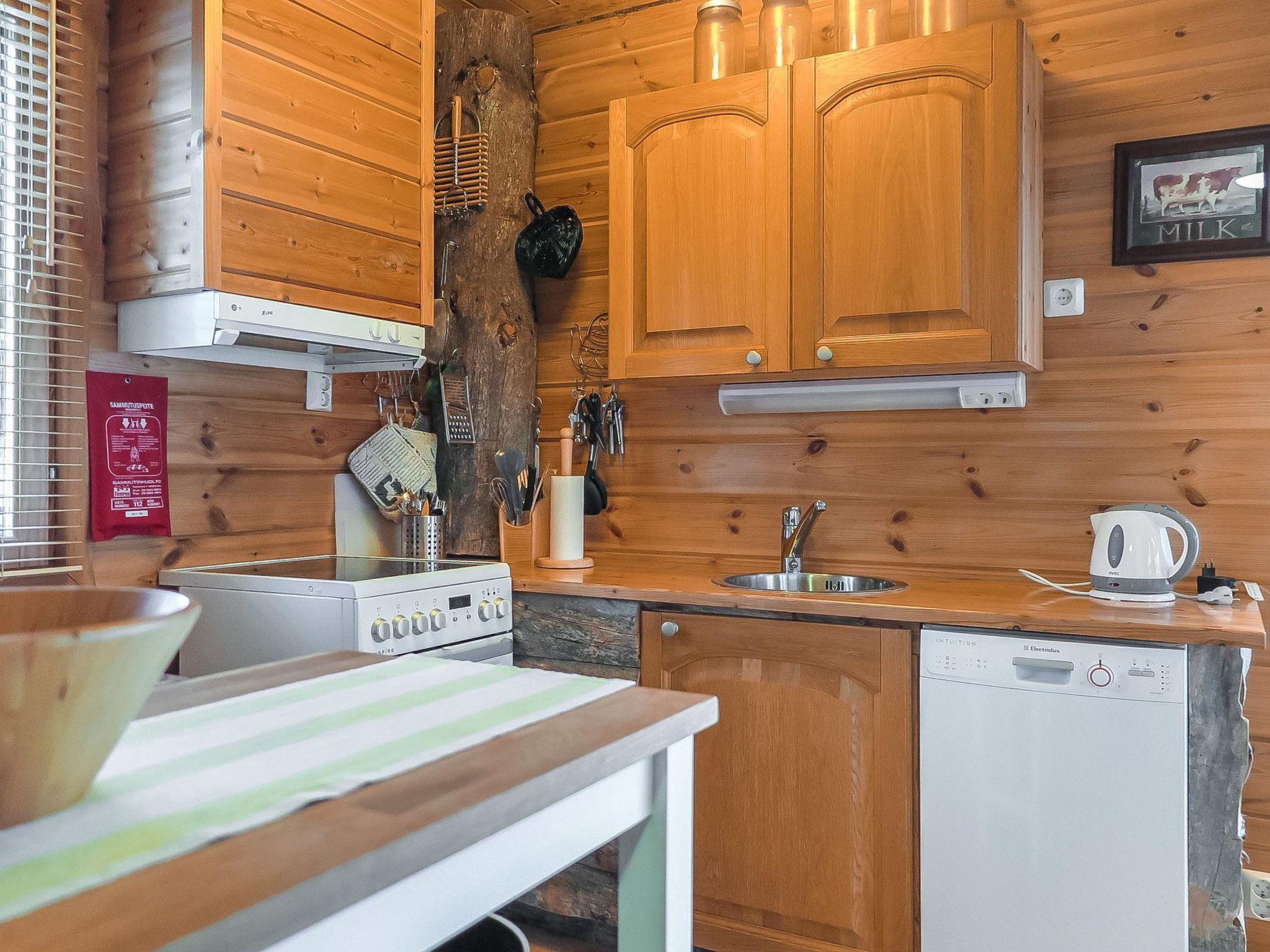 Foto 9 - Casa de 1 quarto em Kittilä com sauna e vista para a montanha