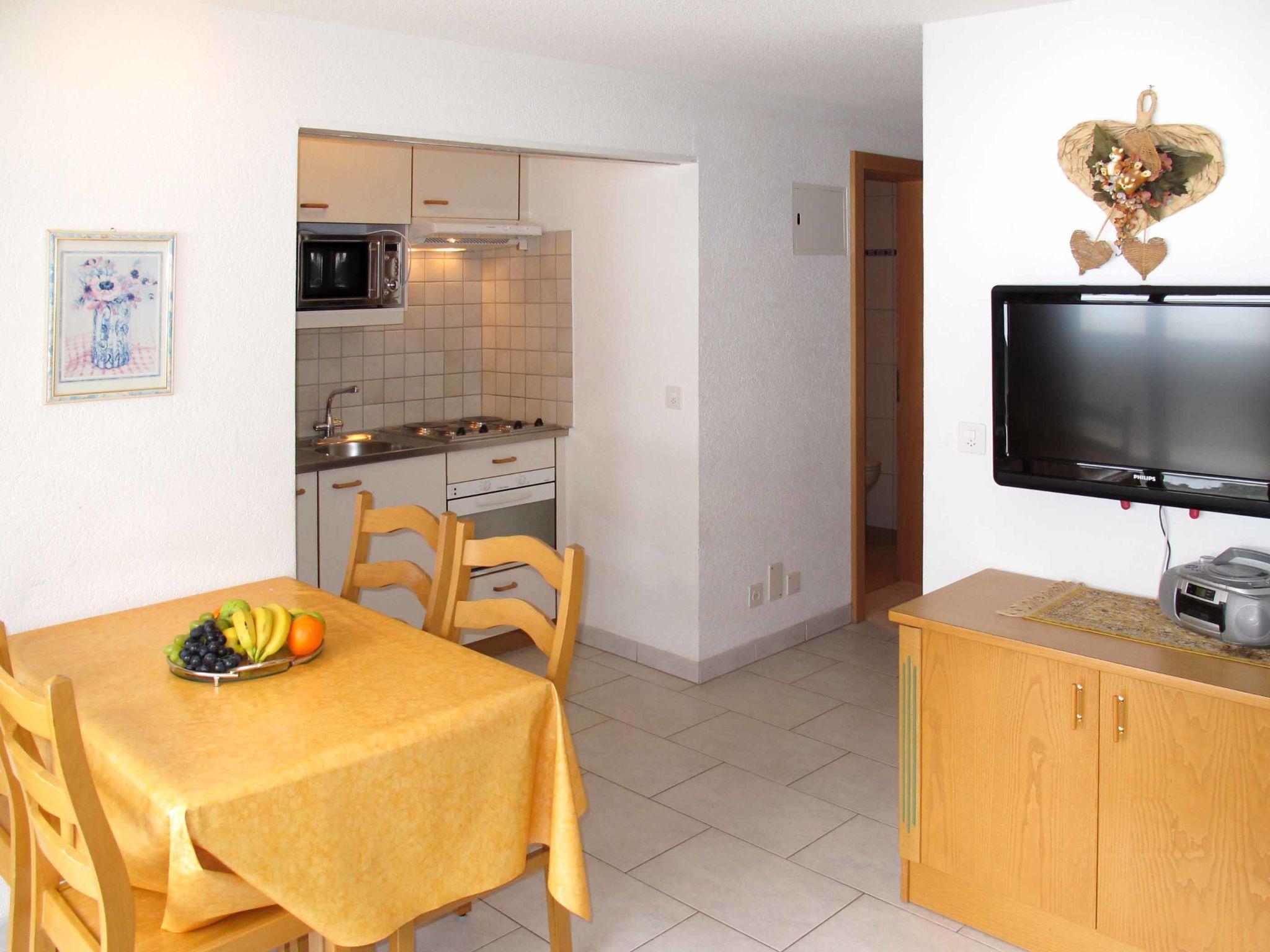 Photo 6 - 4 bedroom Apartment in Saas-Fee with terrace and mountain view