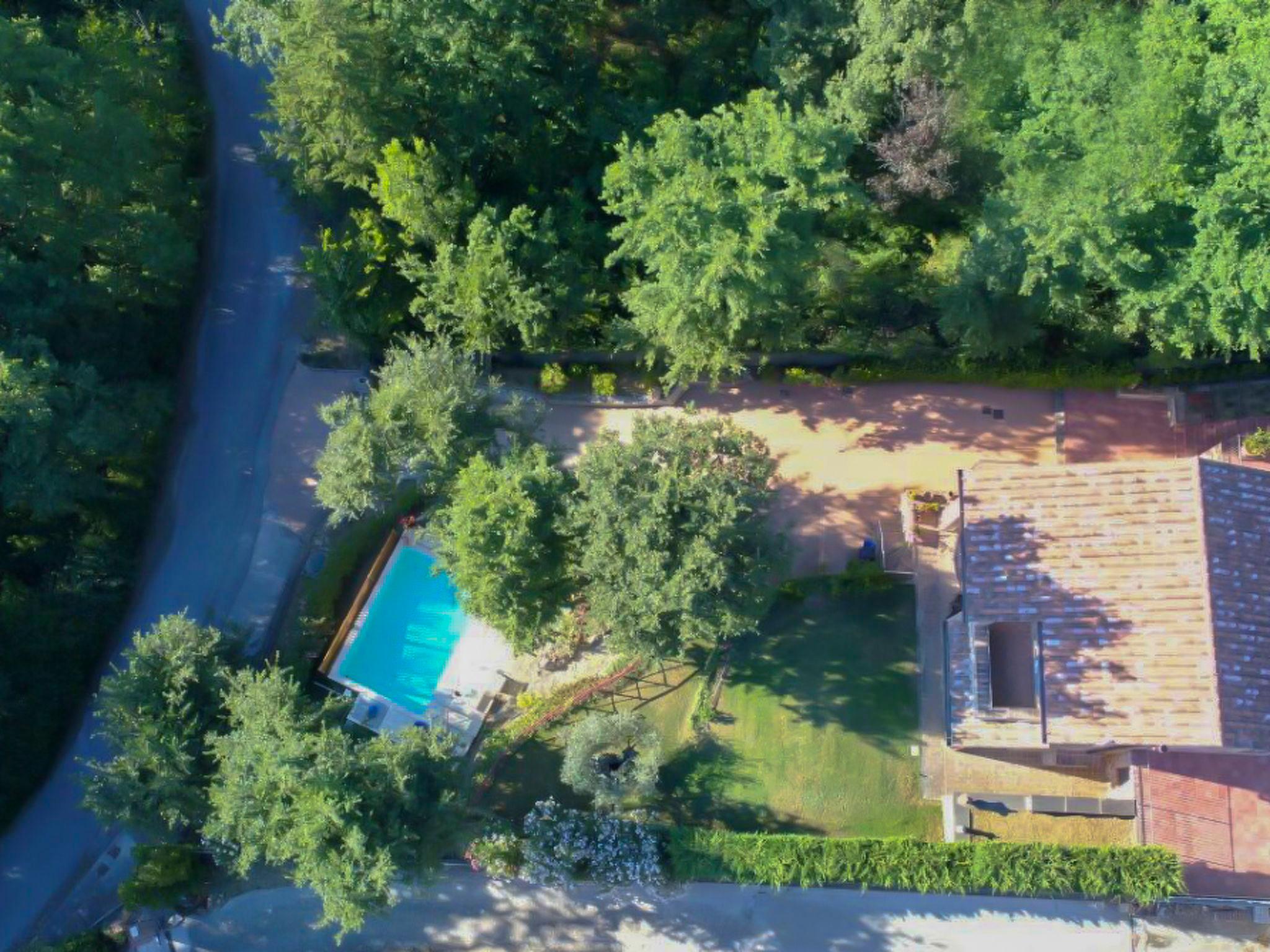 Foto 22 - Casa de 3 quartos em Magione com piscina privada e vista para a montanha