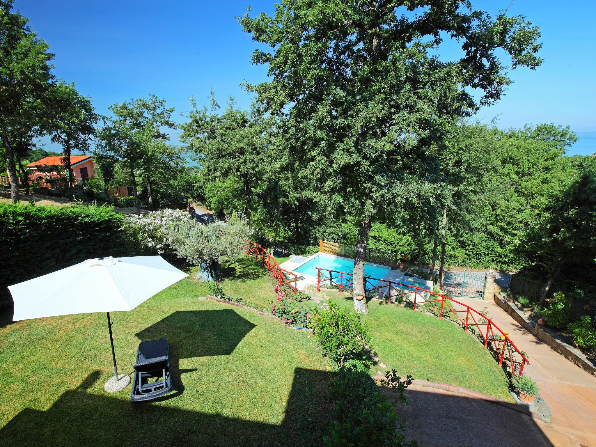 Photo 29 - Maison de 3 chambres à Magione avec piscine privée et jardin