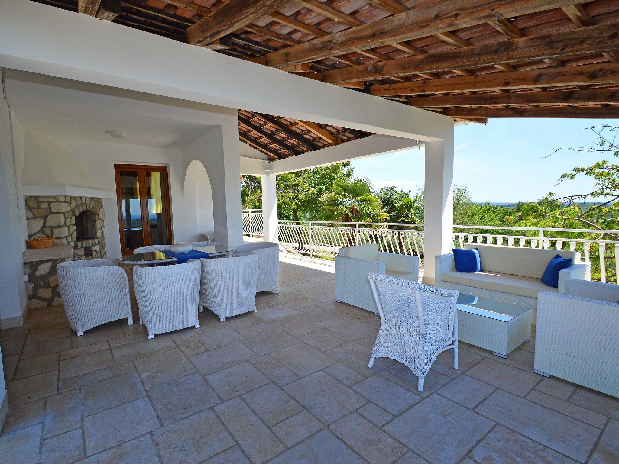 Foto 25 - Casa de 5 quartos em Buje com piscina privada e vistas do mar