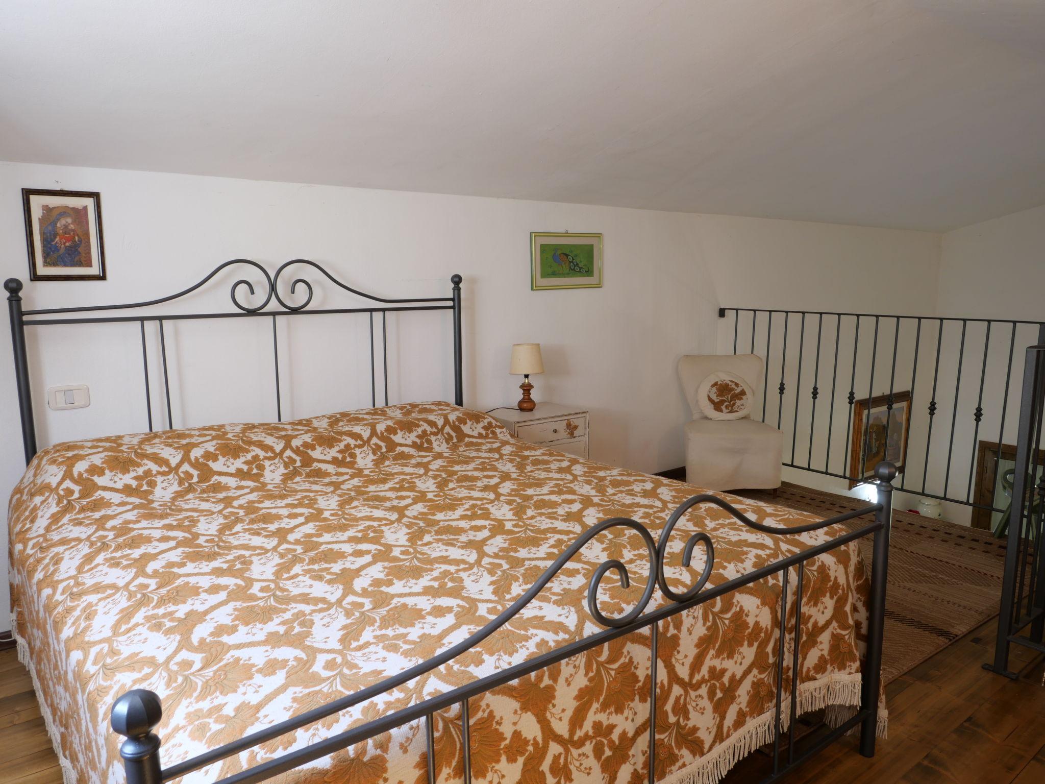Foto 13 - Haus mit 1 Schlafzimmer in Grosseto mit garten