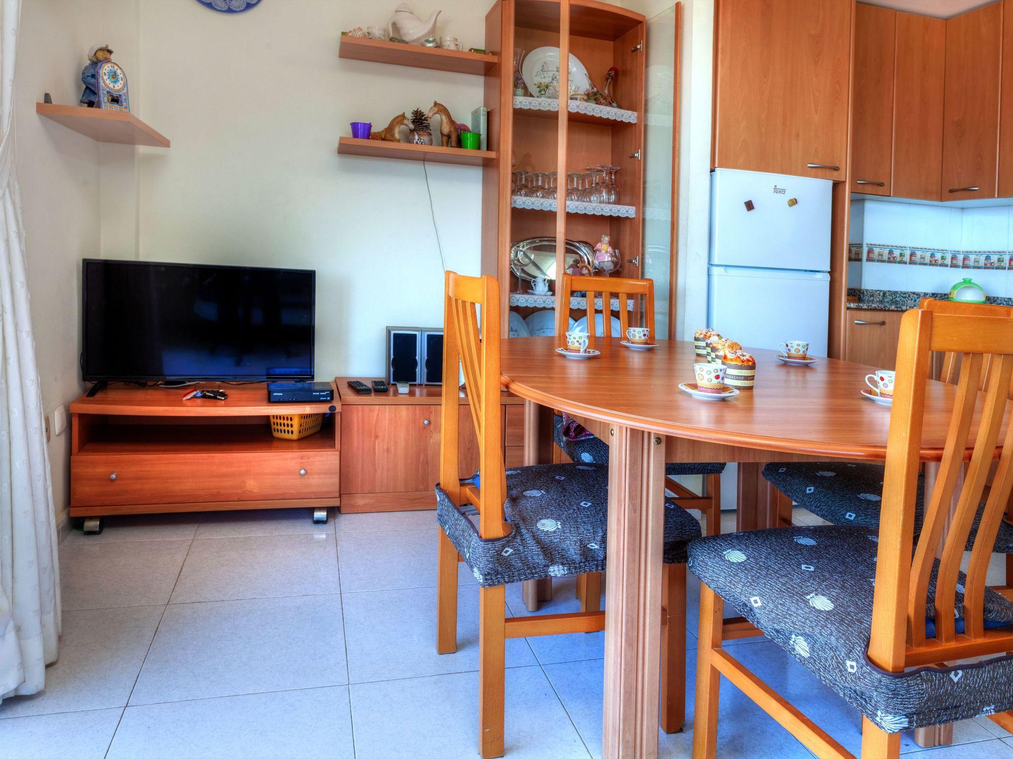 Photo 6 - 3 bedroom Apartment in Llançà with swimming pool and sea view