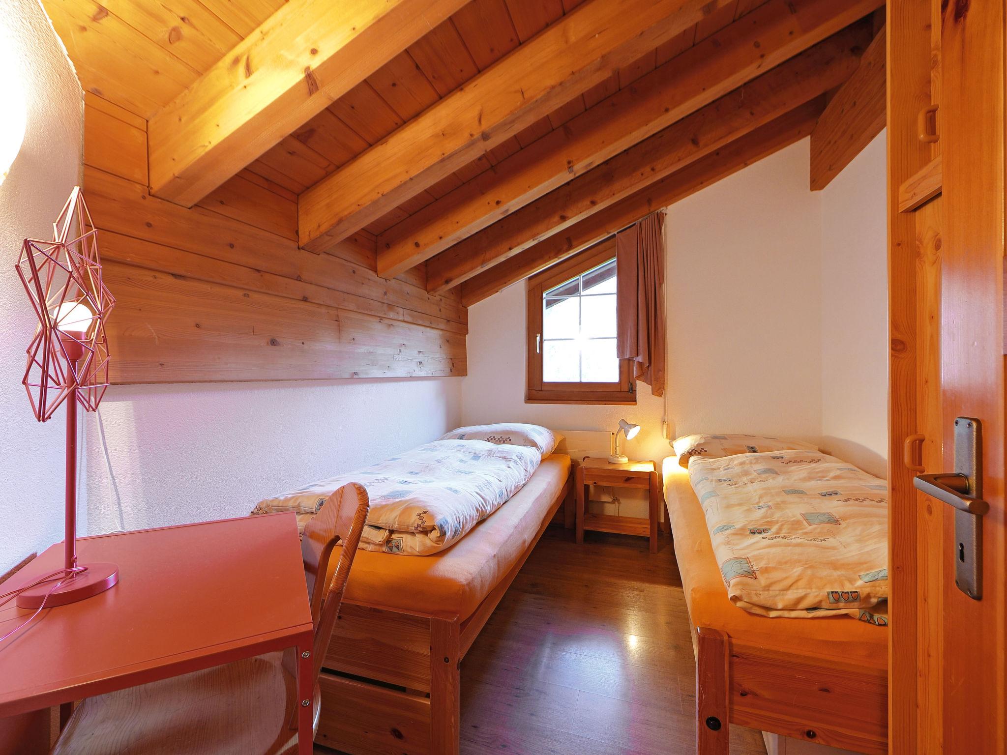 Foto 13 - Apartamento de 4 quartos em Zermatt com sauna e vista para a montanha