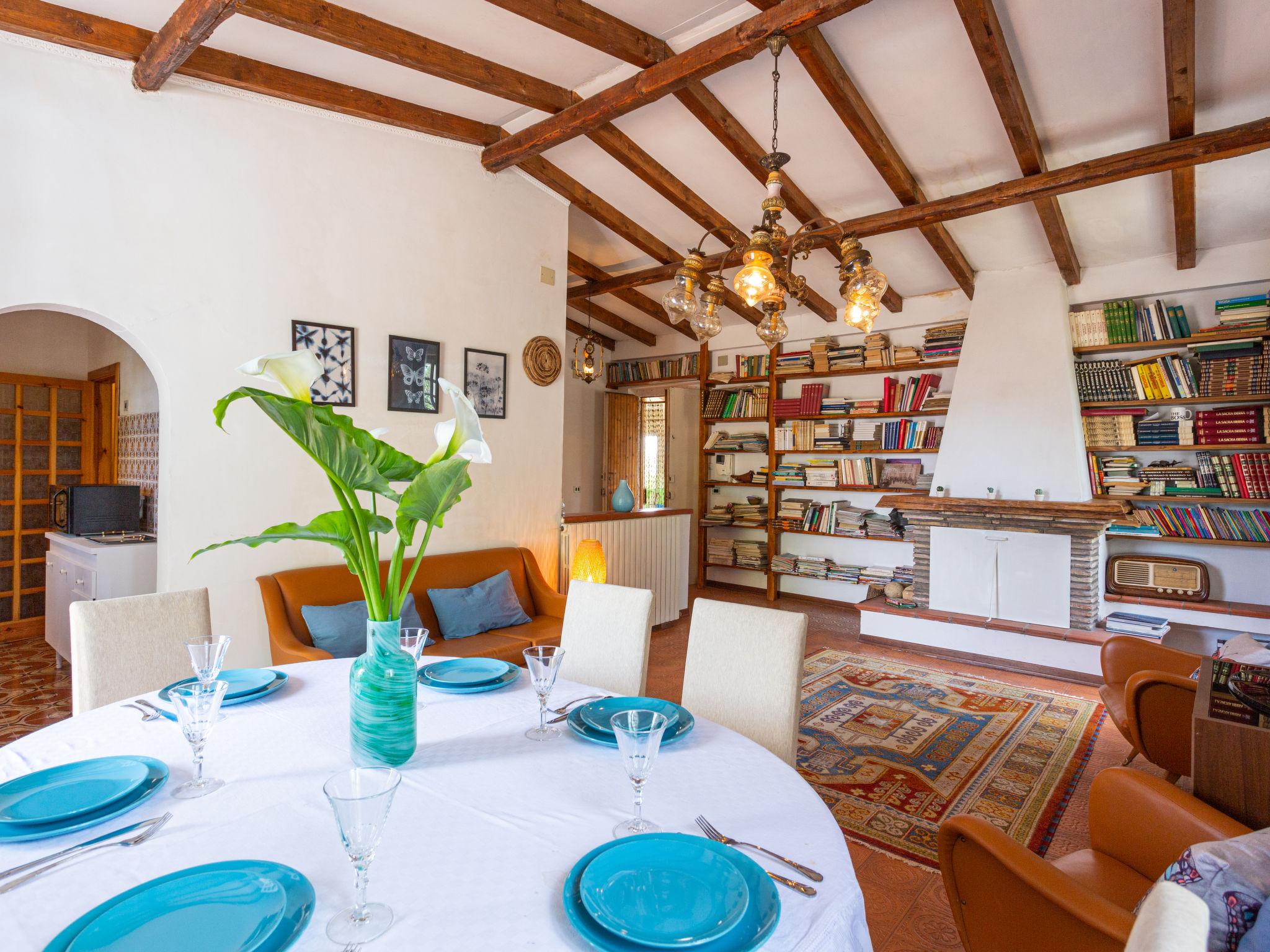 Foto 7 - Casa de 3 quartos em Rosciano com jardim e vistas do mar