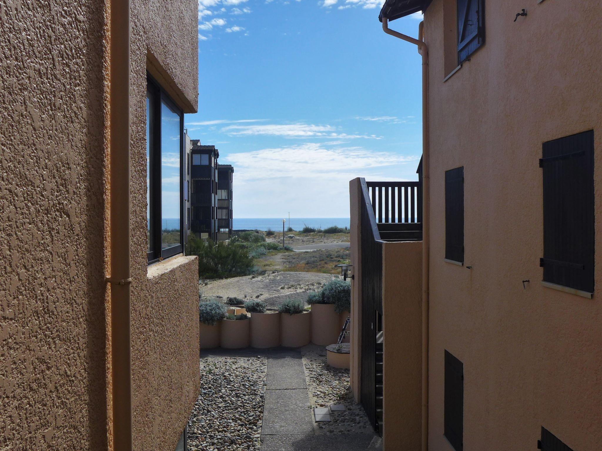 Foto 18 - Apartamento de 2 habitaciones en Lacanau con vistas al mar