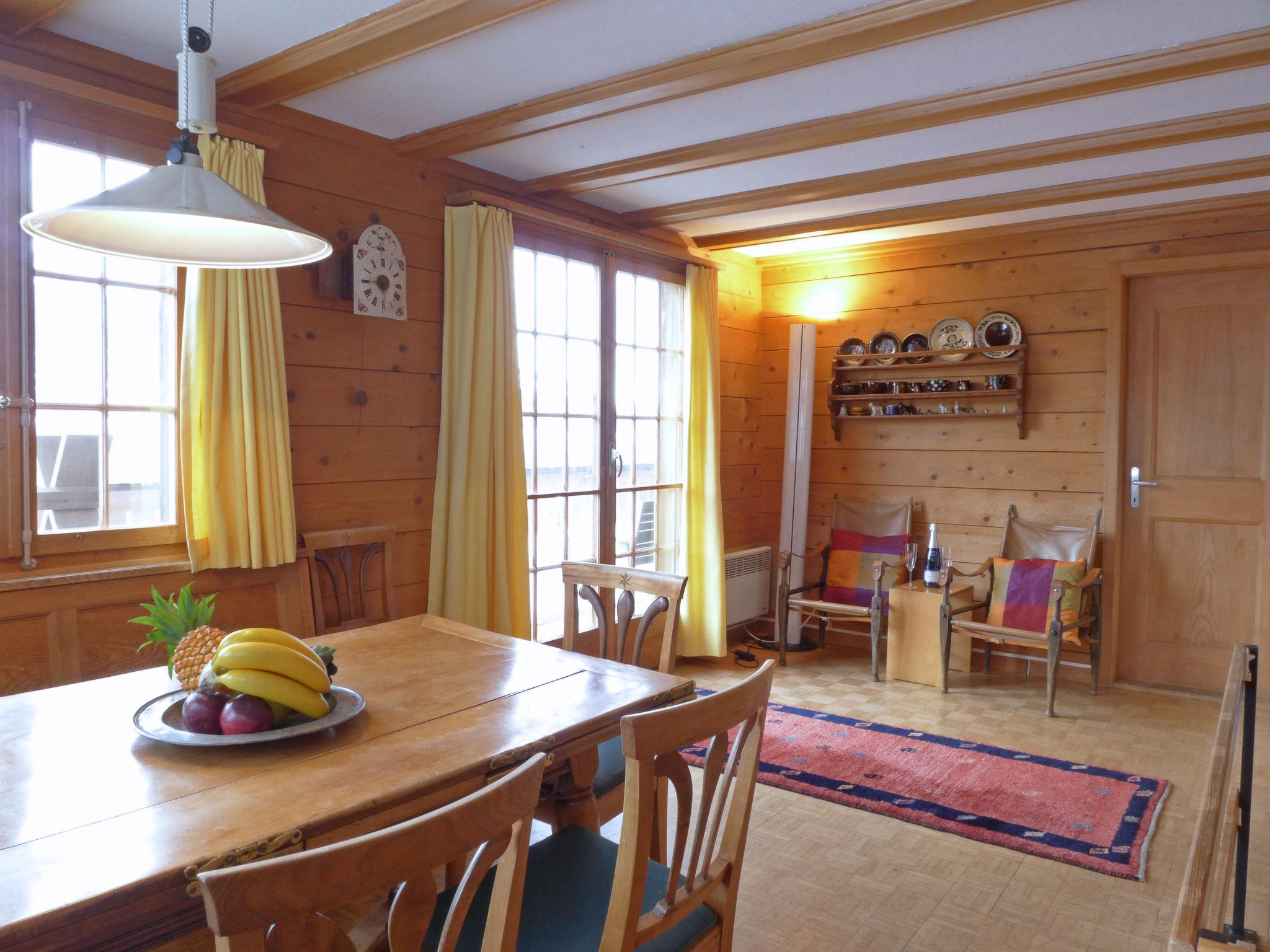 Photo 1 - Maison de 3 chambres à Lauterbrunnen avec terrasse et vues sur la montagne