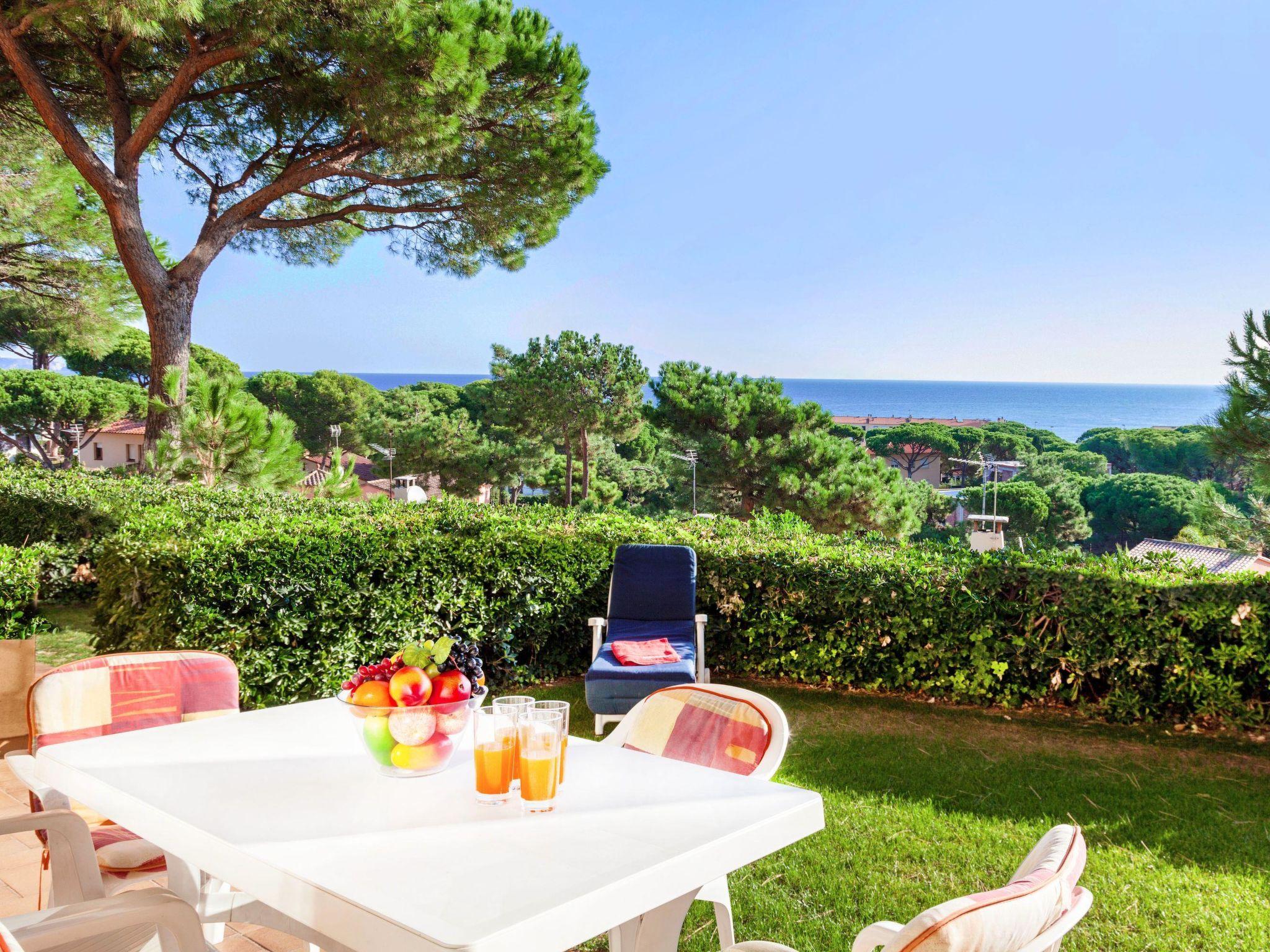 Photo 1 - Appartement de 3 chambres à Pals avec jardin et vues à la mer