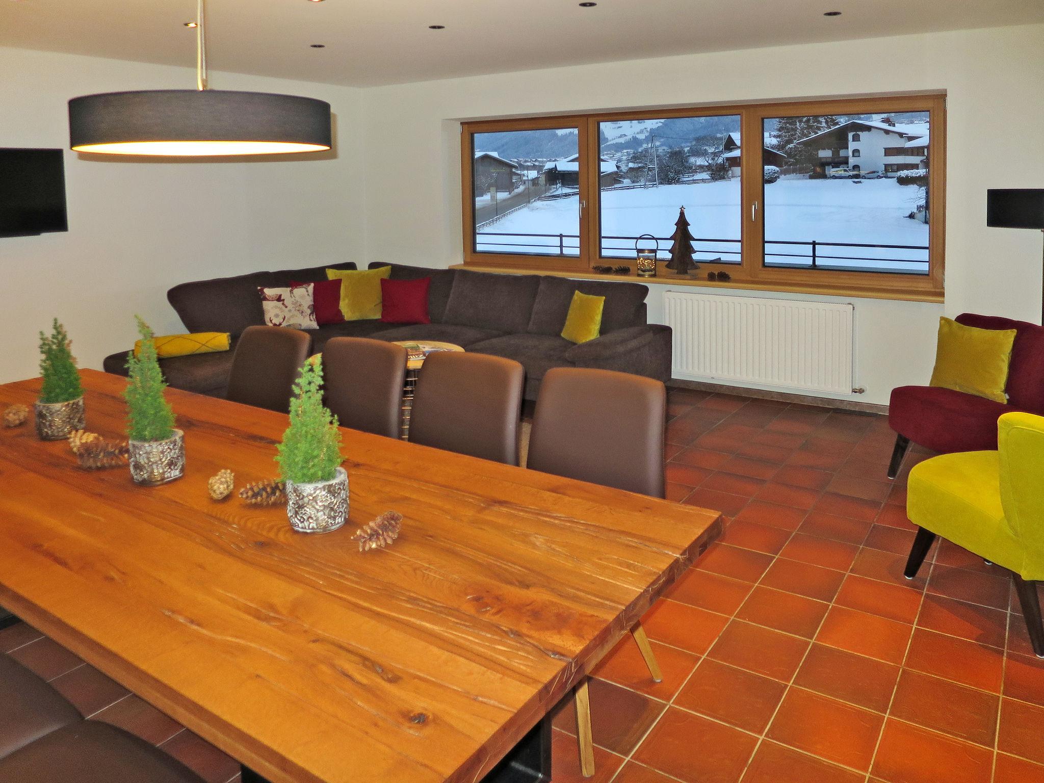 Photo 7 - Appartement de 4 chambres à Fügen avec terrasse et vues sur la montagne