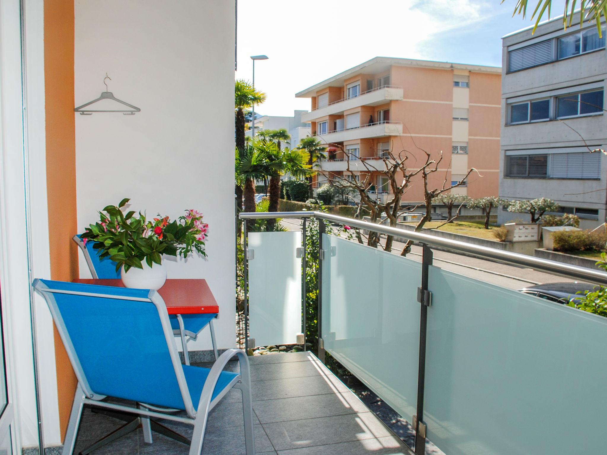 Photo 3 - Apartment in Ascona with terrace and mountain view