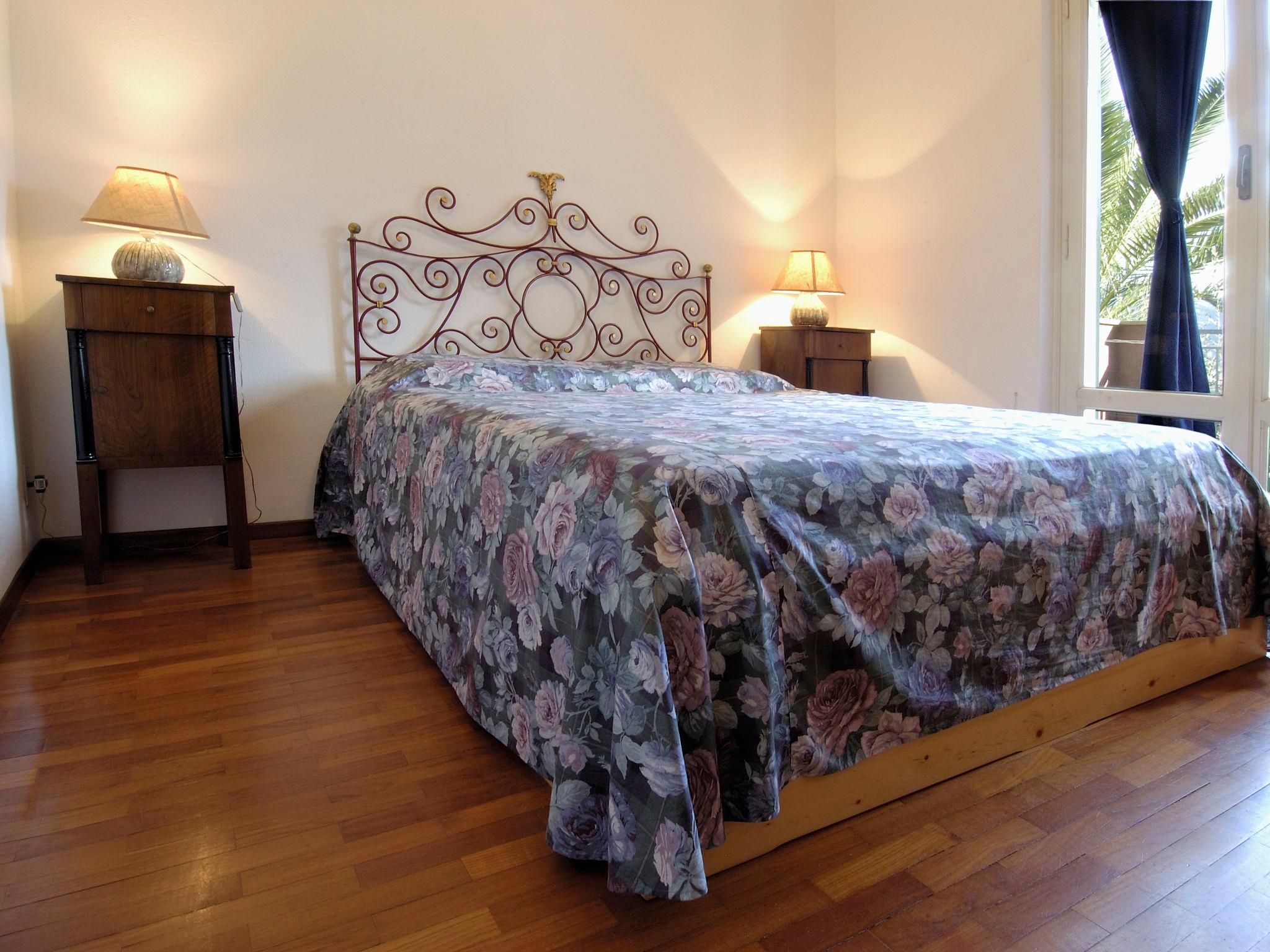 Foto 9 - Apartamento de 2 quartos em Rapallo com jardim e terraço