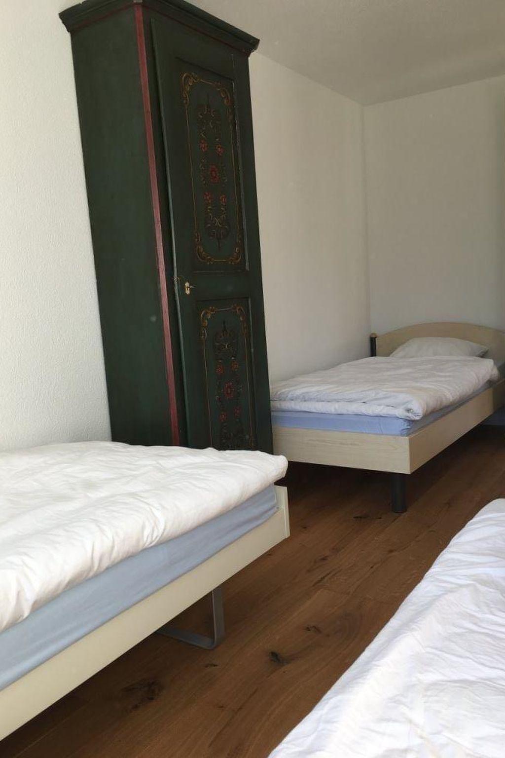Foto 5 - Appartamento con 2 camere da letto a Lenk con giardino