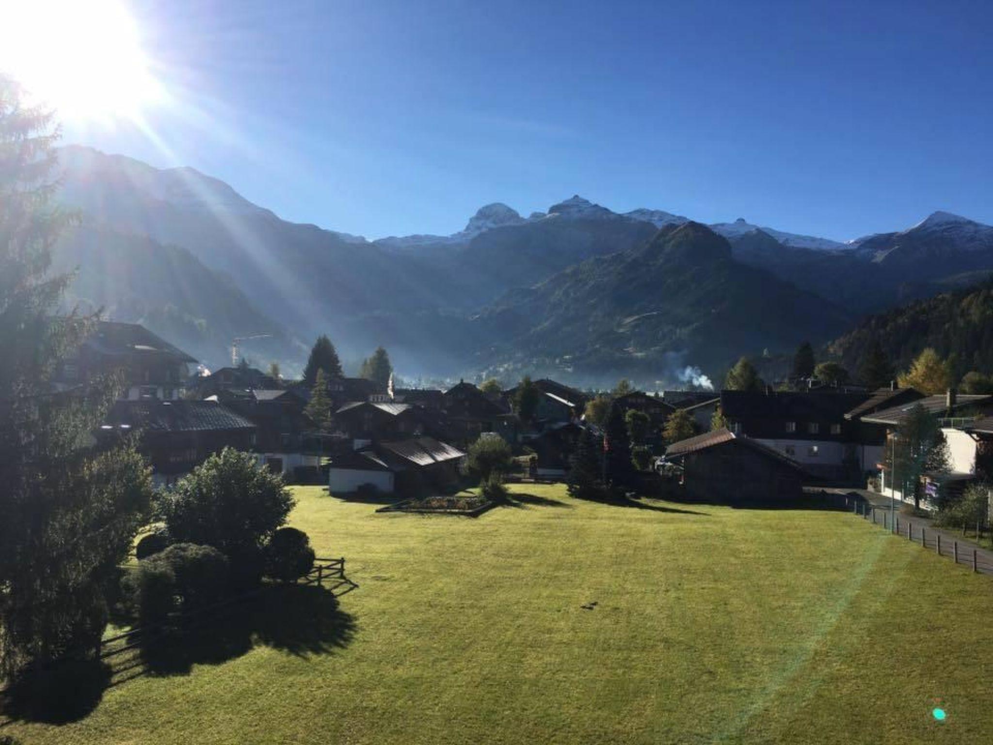 Photo 1 - Appartement de 2 chambres à Lenk avec jardin