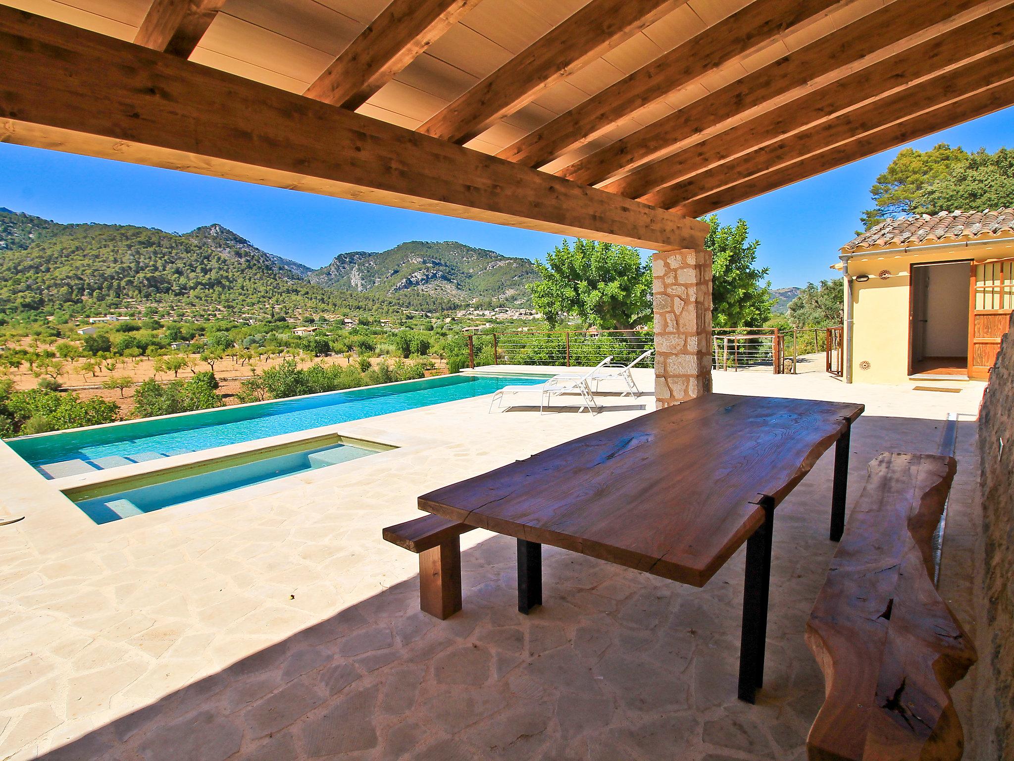 Photo 2 - Maison de 2 chambres à Selva avec piscine privée et jardin