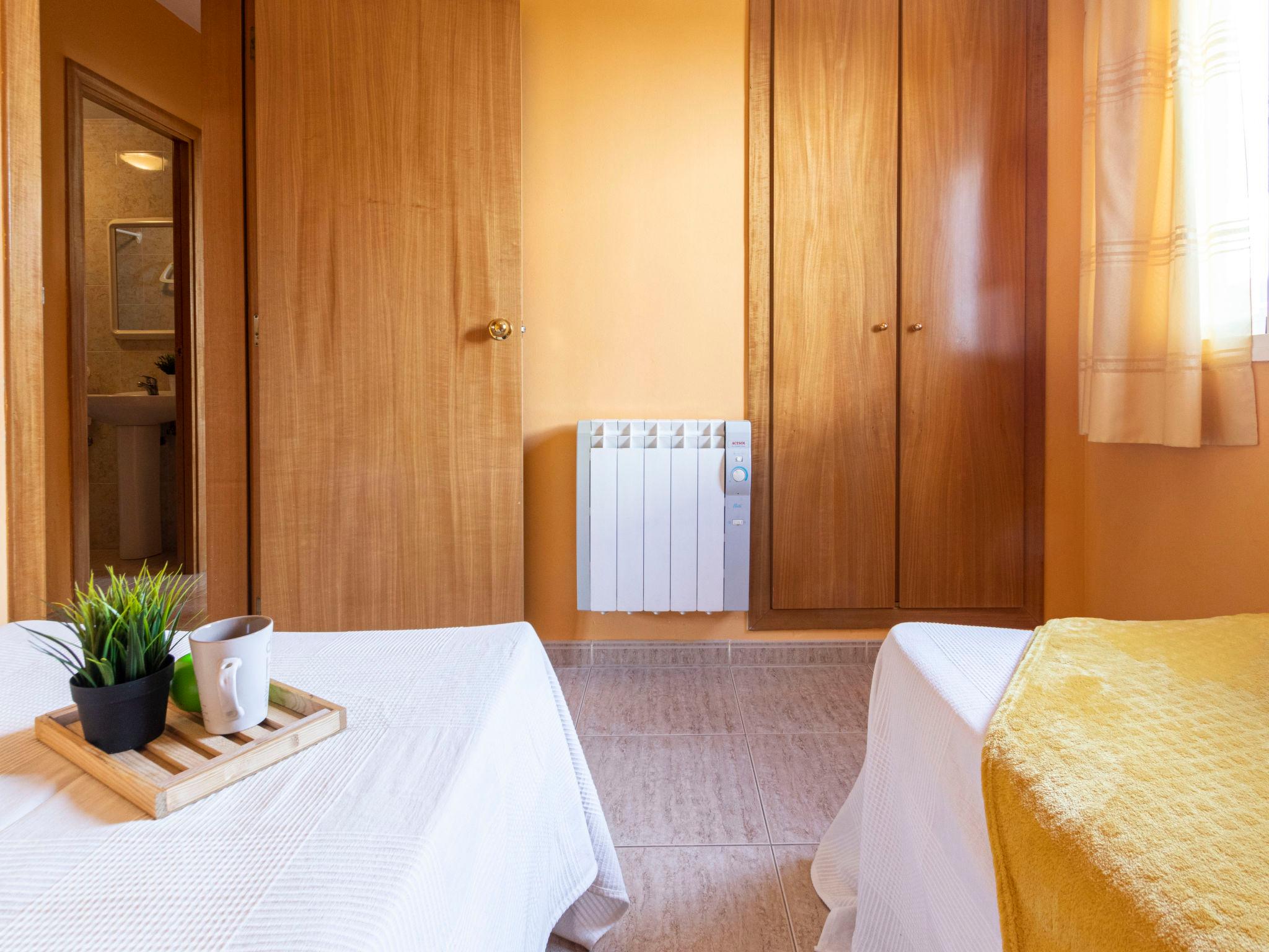 Foto 19 - Casa con 3 camere da letto a Deltebre con piscina privata e vista mare