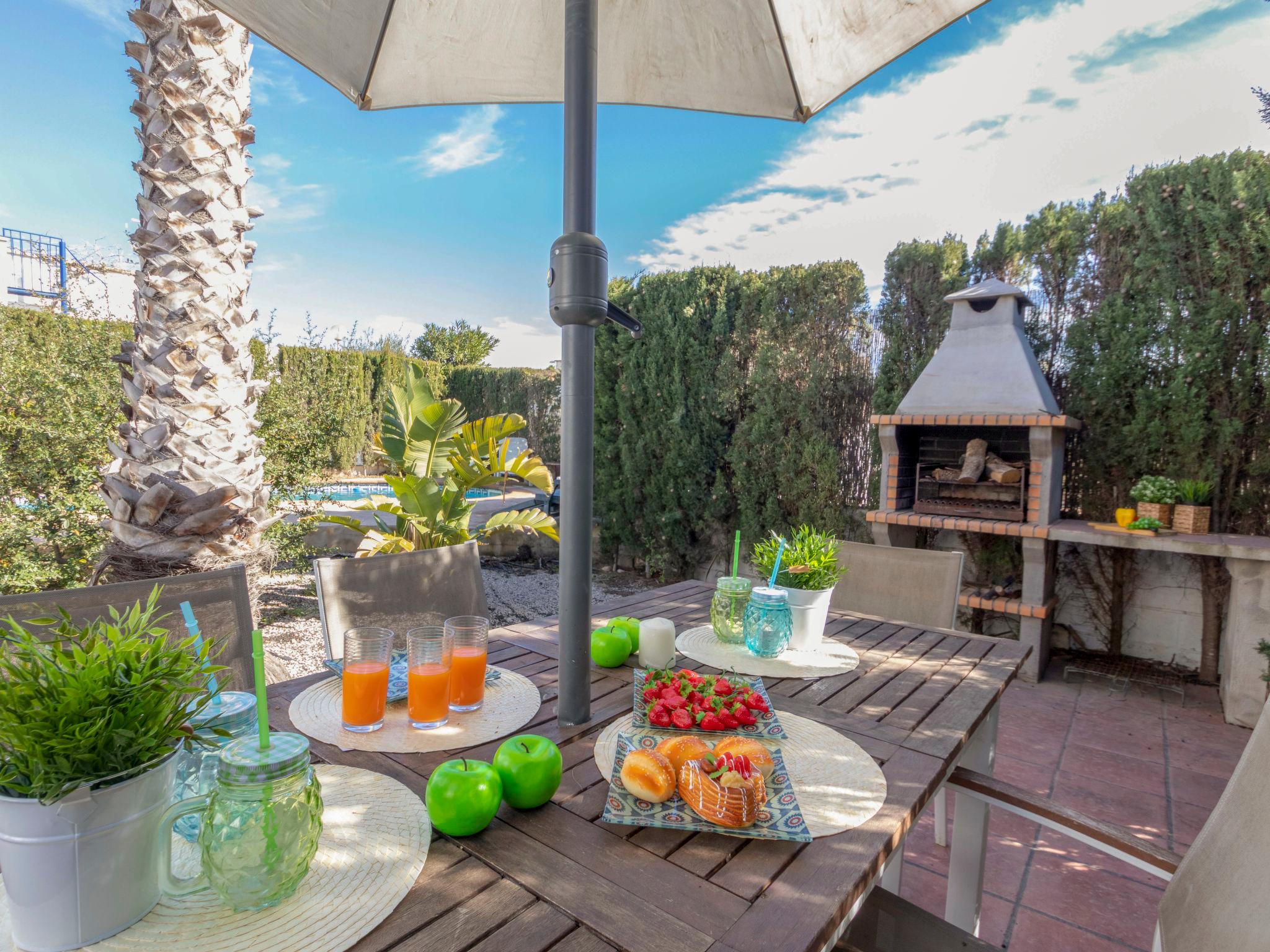 Photo 2 - Maison de 3 chambres à Deltebre avec piscine privée et jardin