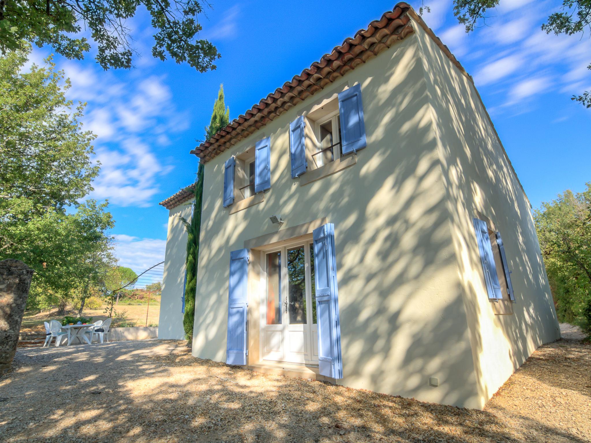 Photo 27 - Maison de 3 chambres à Saint-Martin-de-Castillon avec piscine privée et terrasse