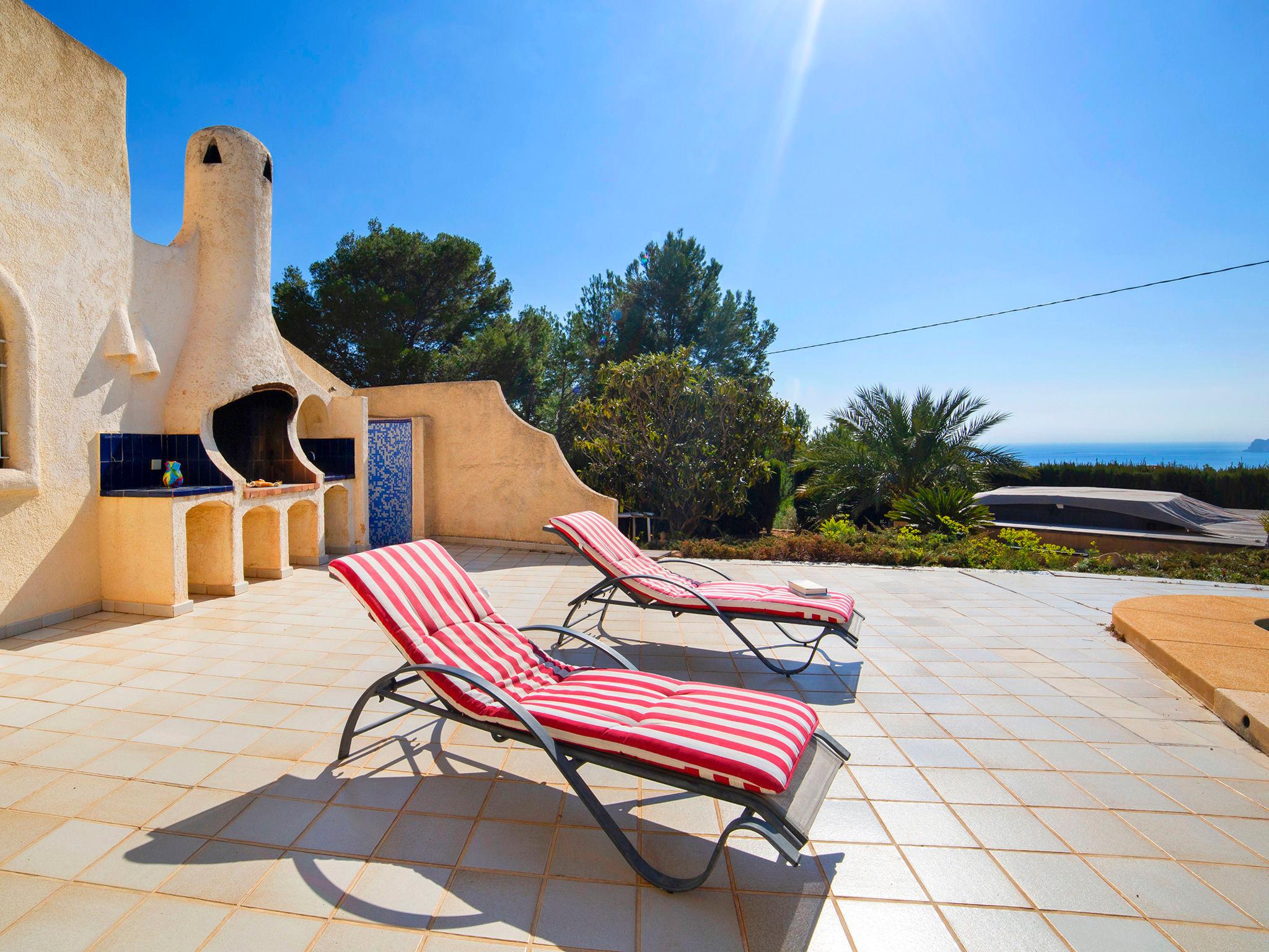 Foto 4 - Casa de 2 quartos em Altea com piscina privada e vistas do mar