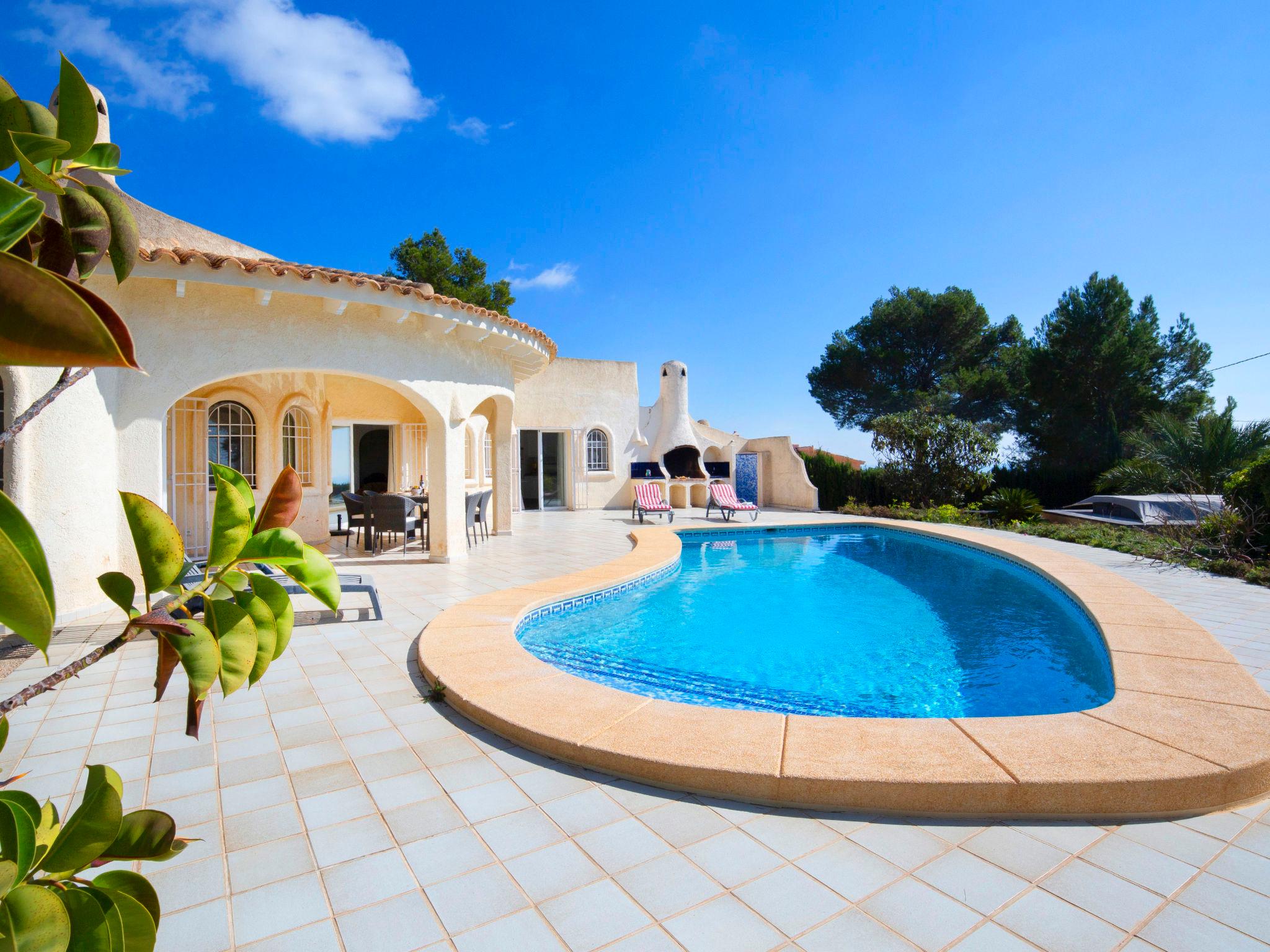 Foto 18 - Casa de 2 quartos em Altea com piscina privada e jardim