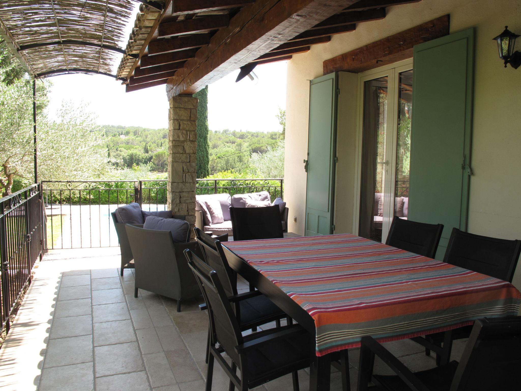 Photo 7 - 3 bedroom House in Carcès with private pool and garden