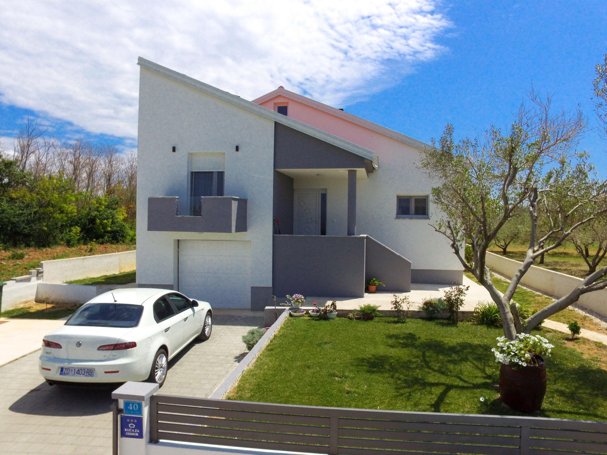 Photo 24 - 3 bedroom House in Privlaka with private pool and sea view