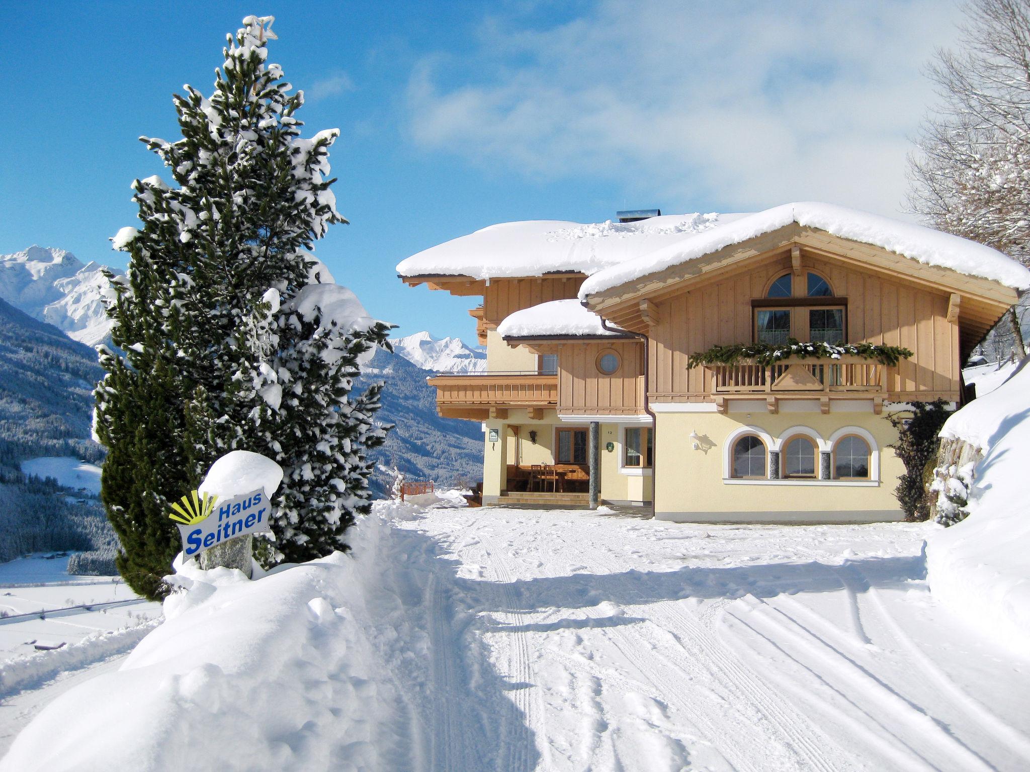 Photo 1 - Maison de 6 chambres à Bramberg am Wildkogel avec jardin et sauna