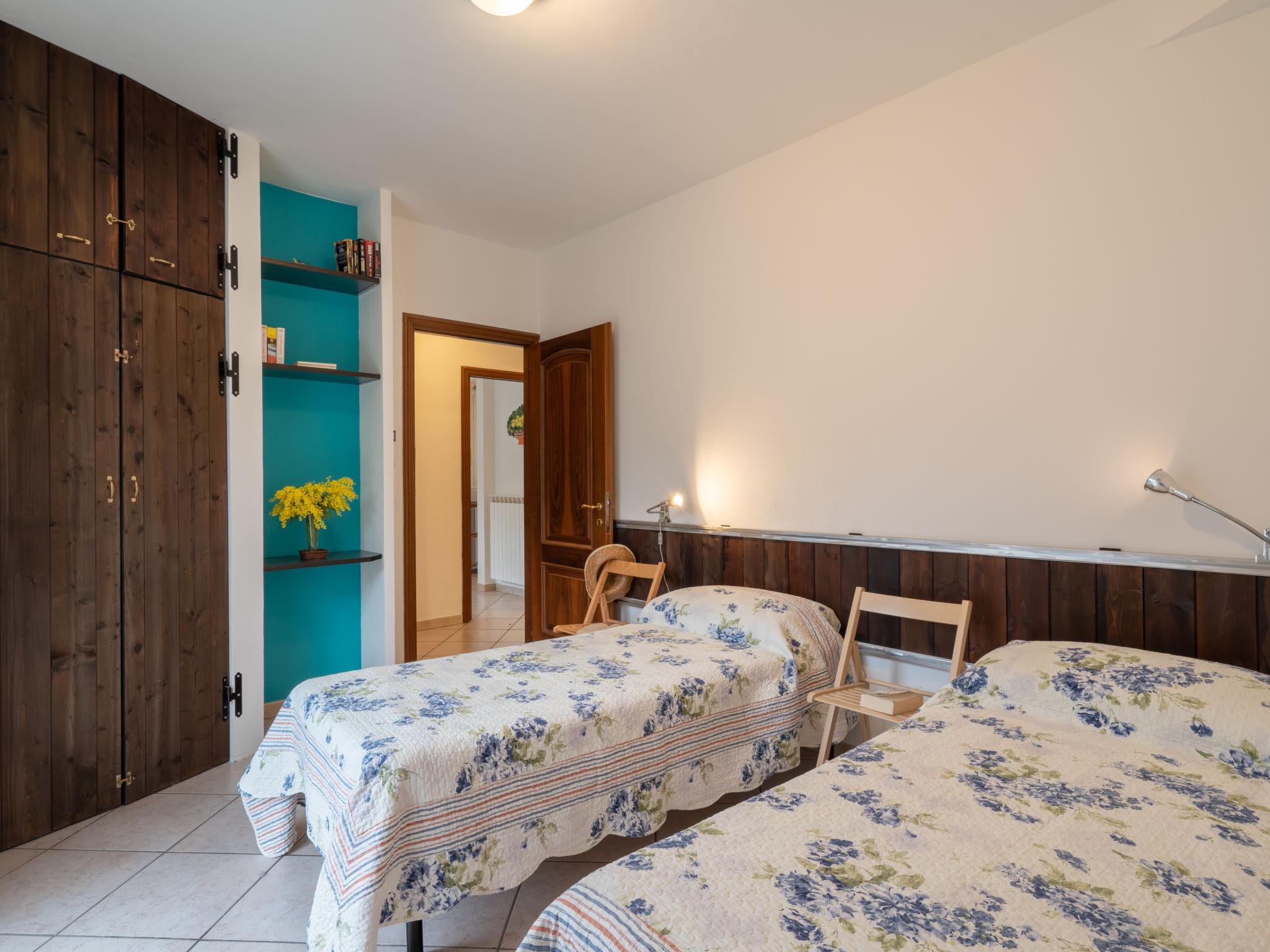 Foto 11 - Casa con 2 camere da letto a Stellanello con terrazza e vista mare