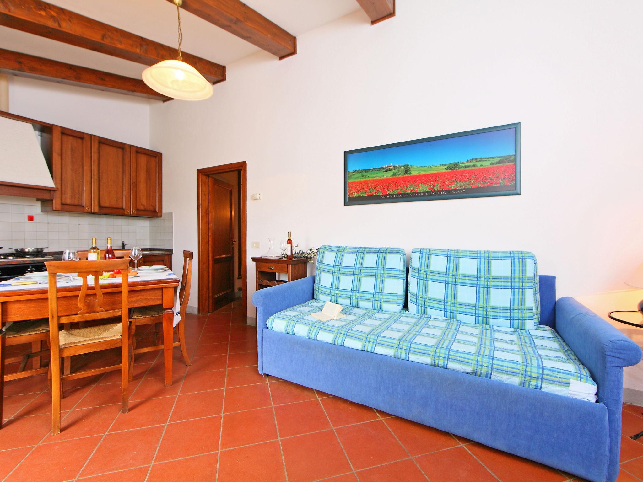 Foto 11 - Apartamento de 1 habitación en Bucine con piscina y terraza