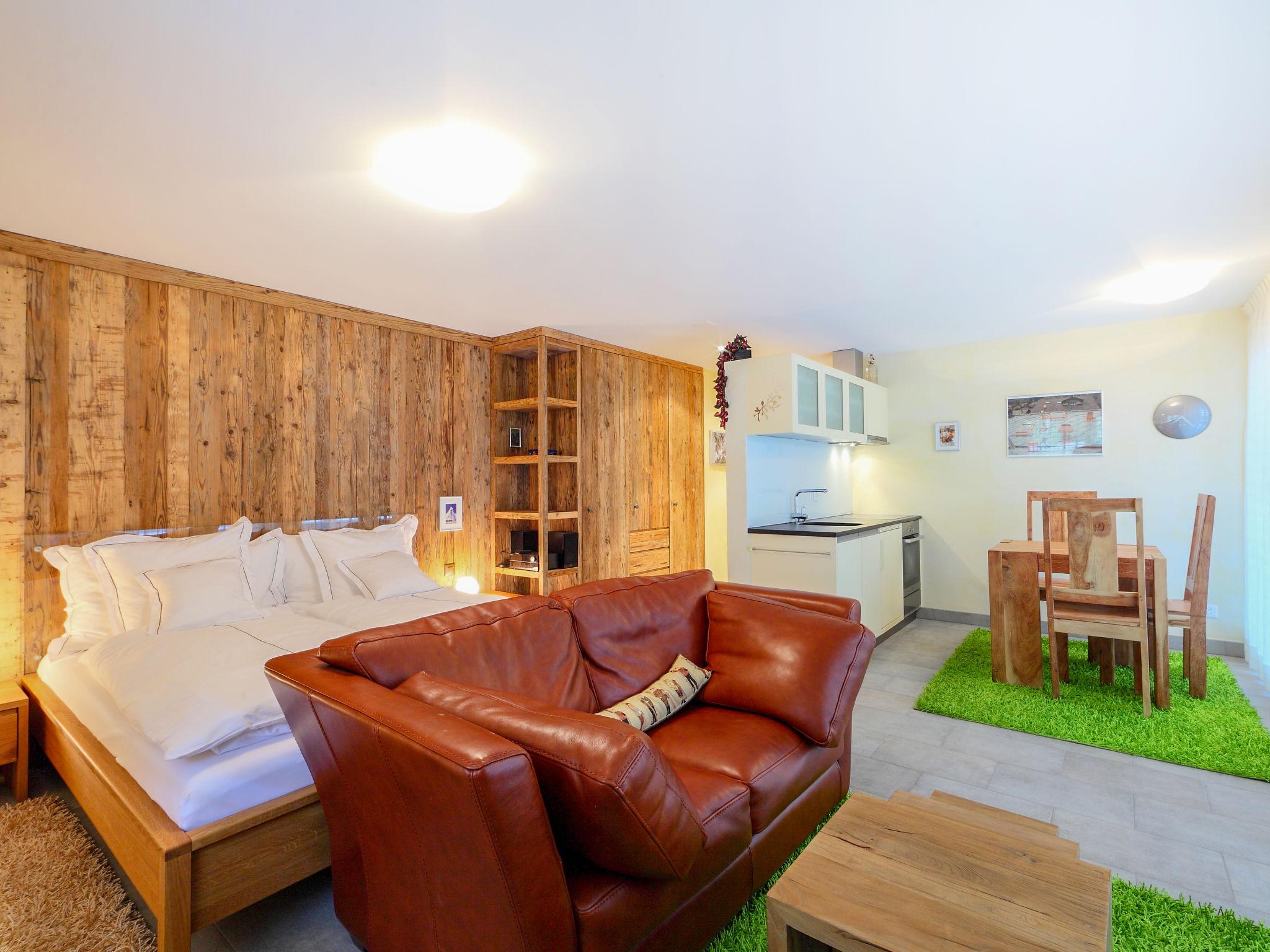 Photo 6 - Apartment in Zermatt with terrace and mountain view