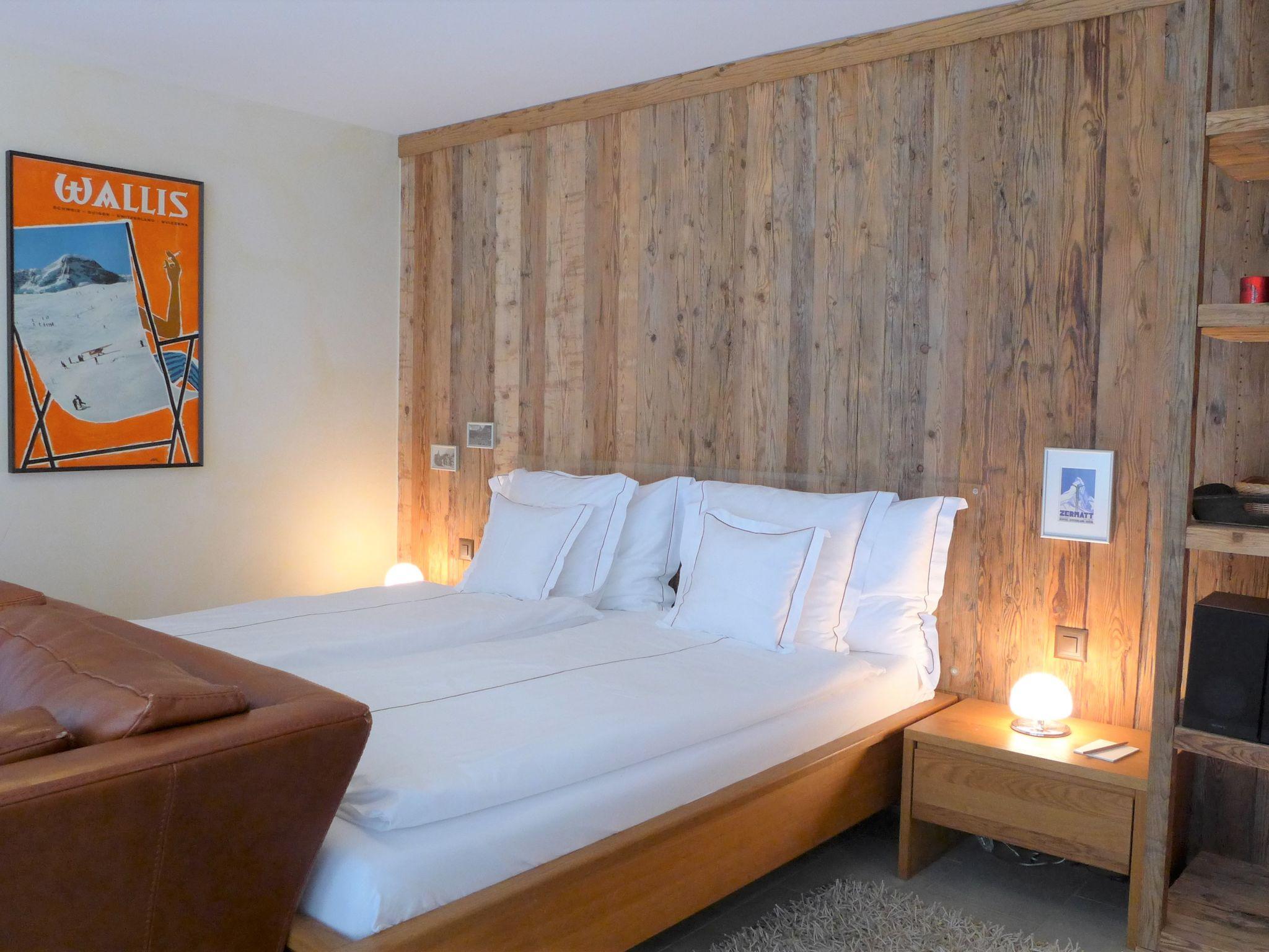 Photo 7 - Apartment in Zermatt with terrace and sauna