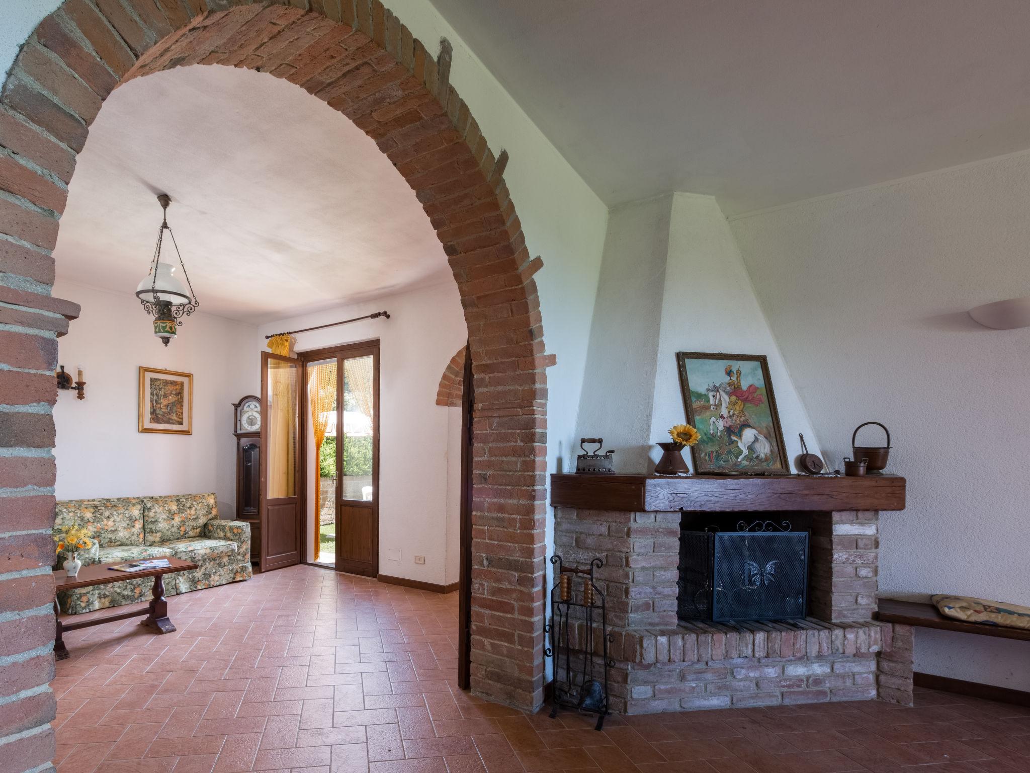 Photo 20 - 4 bedroom Apartment in Scansano with swimming pool and garden