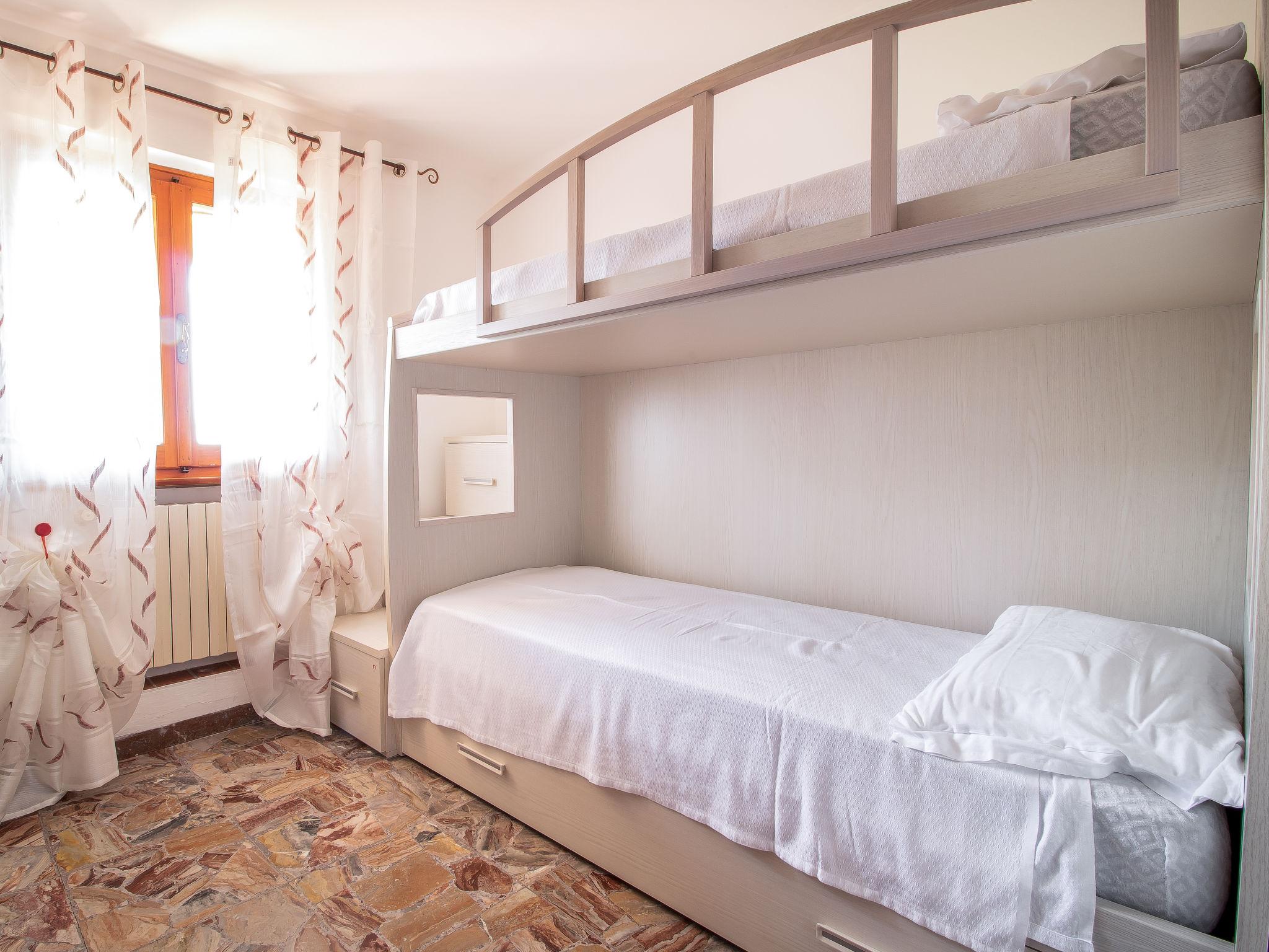 Foto 10 - Apartment mit 2 Schlafzimmern in Pietrasanta mit garten und blick aufs meer