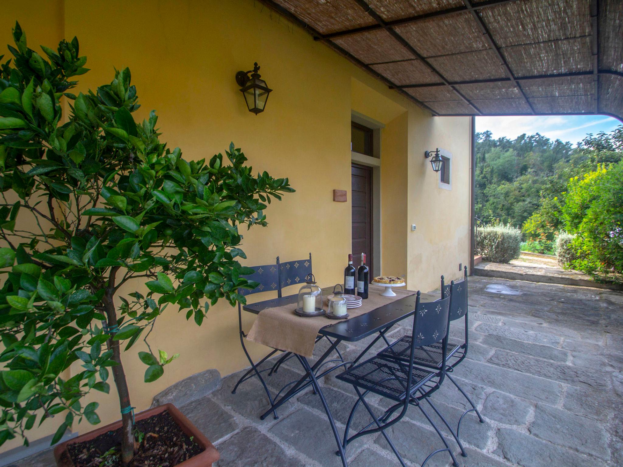 Photo 7 - 1 bedroom Apartment in San Giovanni Valdarno with swimming pool