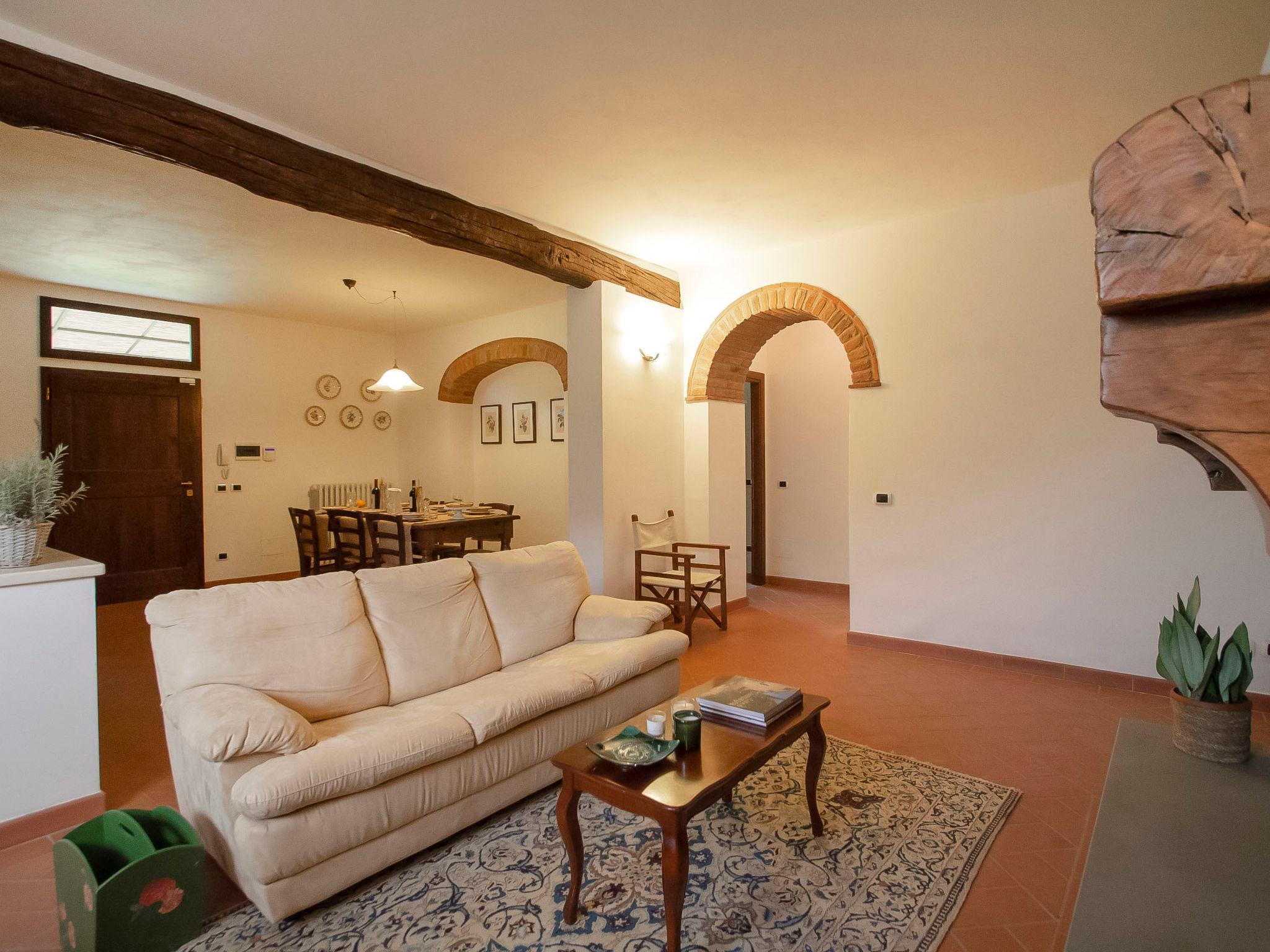 Photo 18 - 1 bedroom Apartment in San Giovanni Valdarno with swimming pool