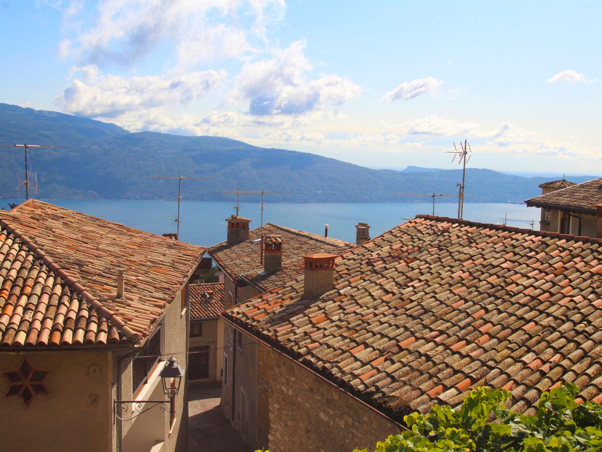 Foto 5 - Apartamento de 1 habitación en Gargnano con vistas a la montaña