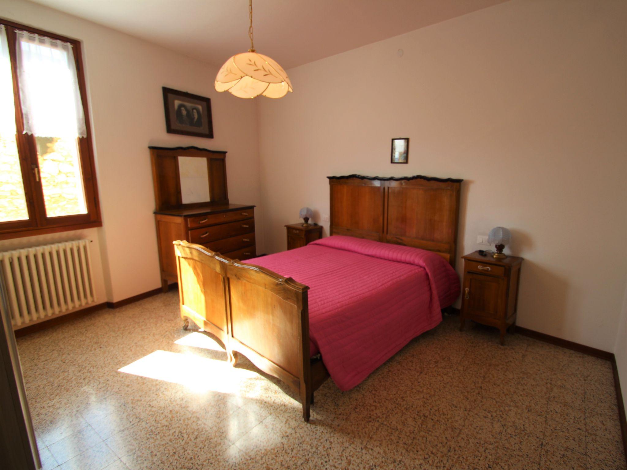 Photo 10 - 1 bedroom Apartment in Gargnano with mountain view