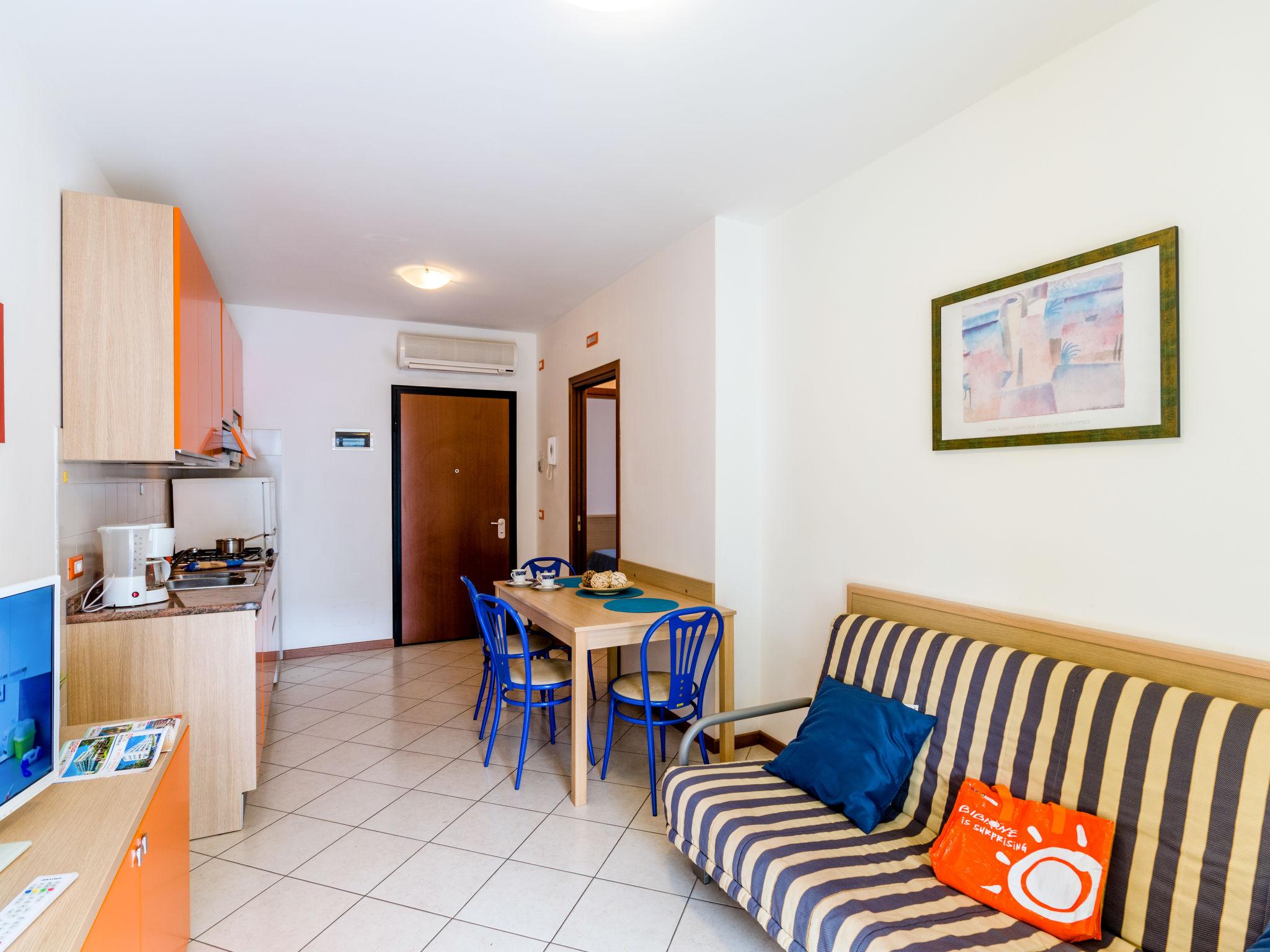 Foto 5 - Apartamento de 1 habitación en San Michele al Tagliamento con terraza y vistas al mar
