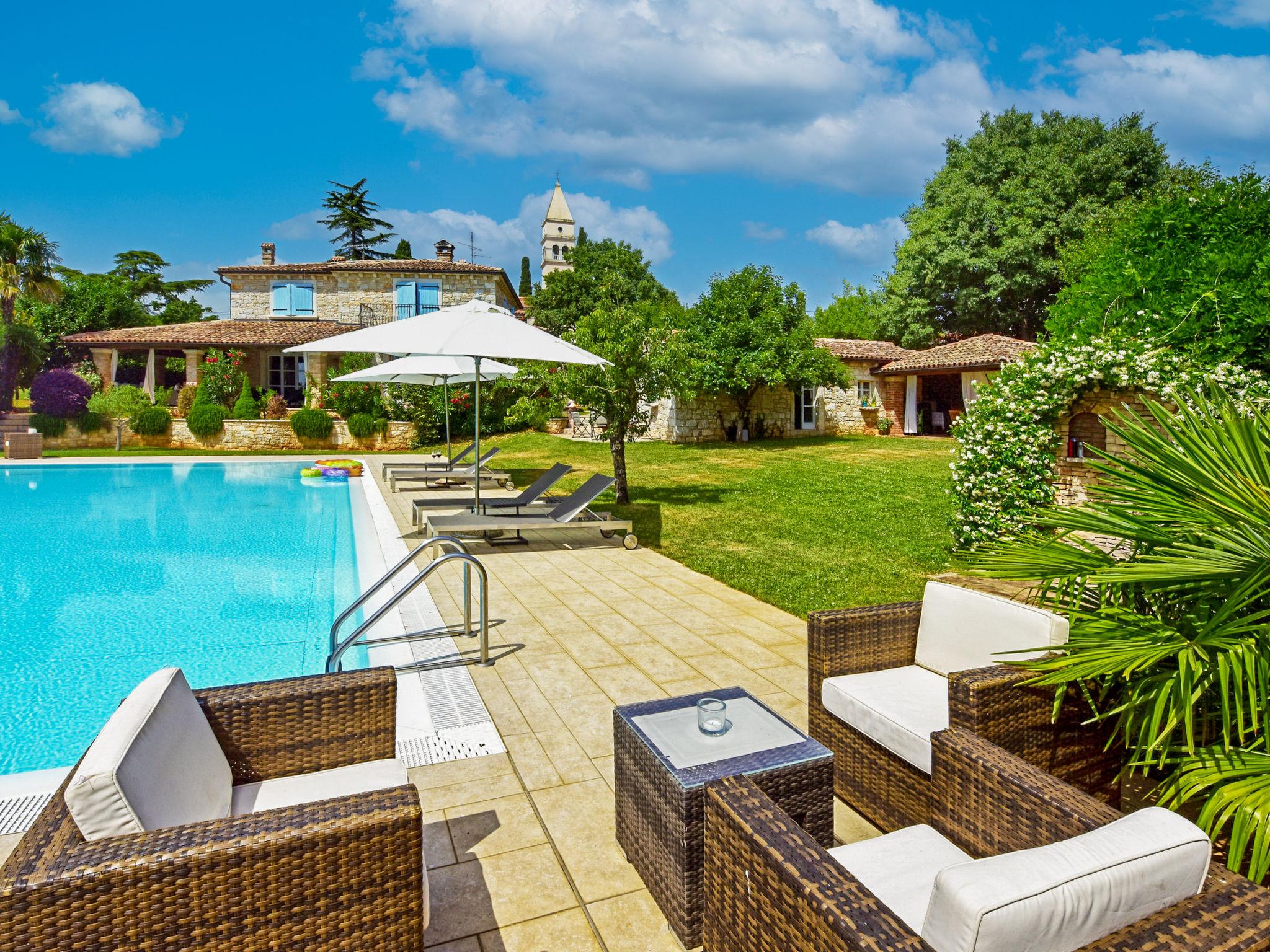 Photo 7 - Maison de 1 chambre à Kaštelir-Labinci avec piscine et vues à la mer