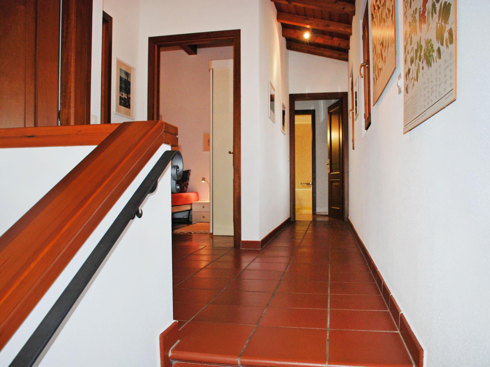 Photo 21 - 4 bedroom House in Lugano with garden and mountain view